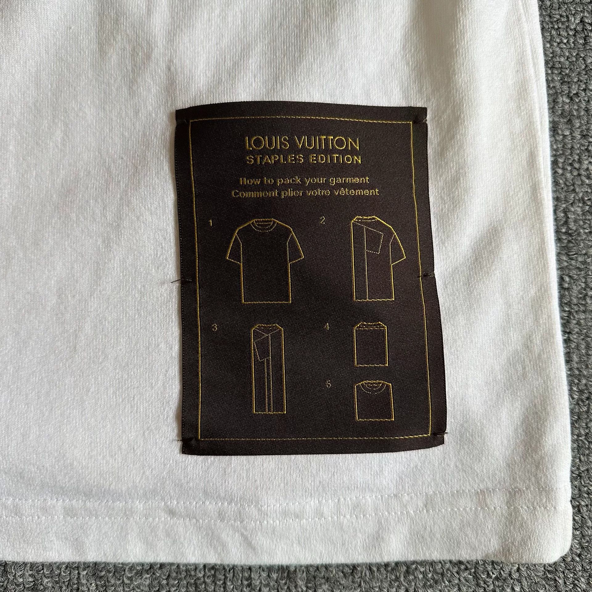 Louis Vuitton Louis Vuitton Short Sleeve T-Shirt Size US S / EU 44-46 / 1 - 4 Thumbnail