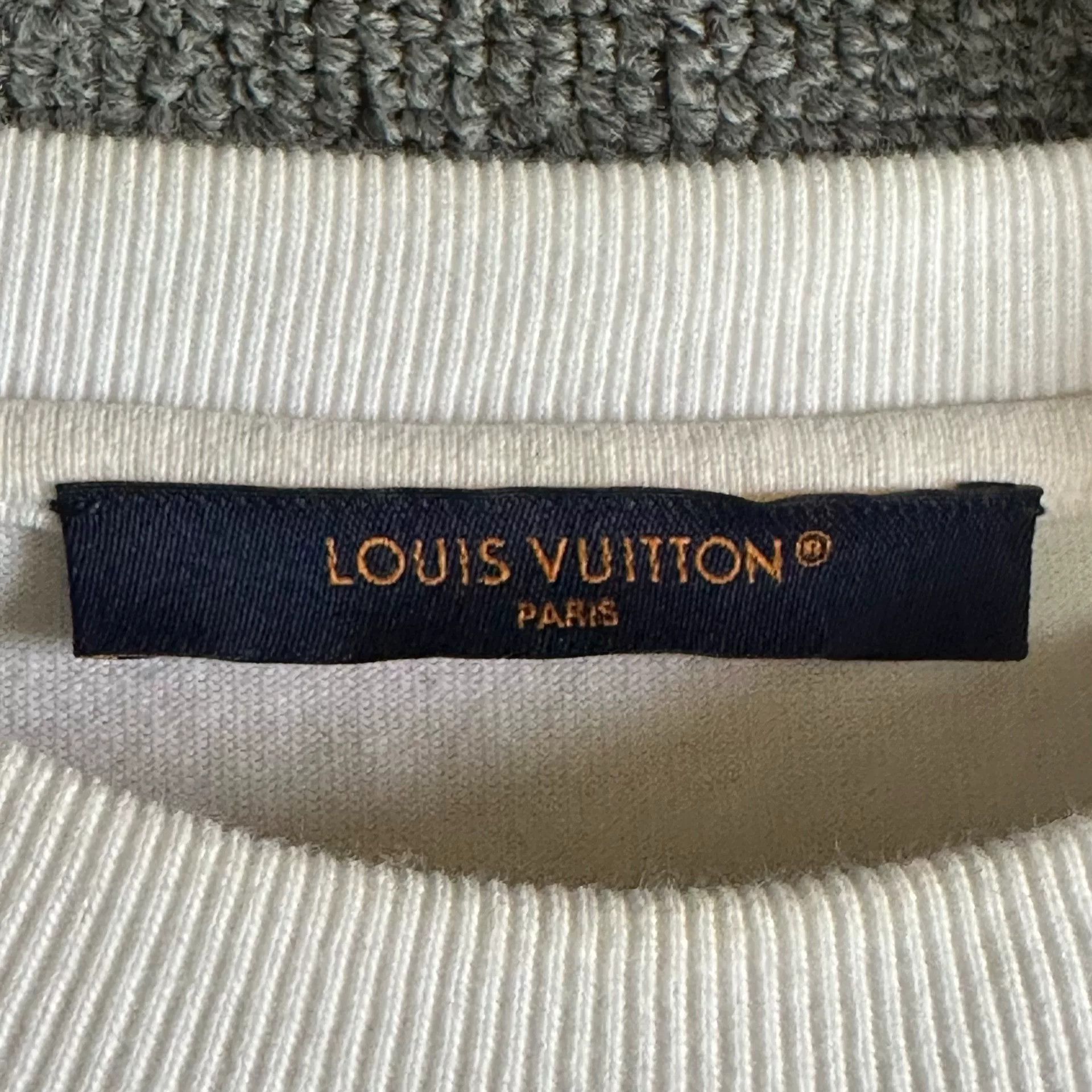 Louis Vuitton Louis Vuitton Short Sleeve T-Shirt Size US S / EU 44-46 / 1 - 2 Thumbnail
