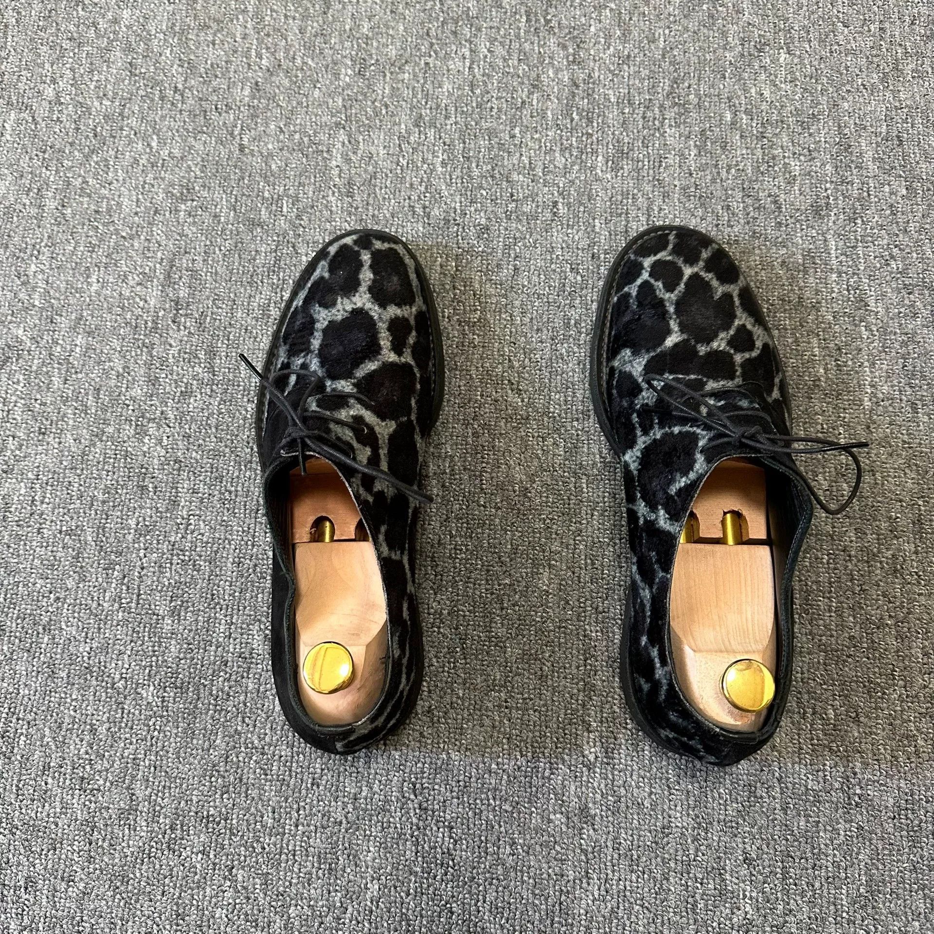 Yohji Yamamoto Yohji Yamamoto 19ss Leopard Suede Shoes Size US 8 / EU 41 - 2 Thumbnail