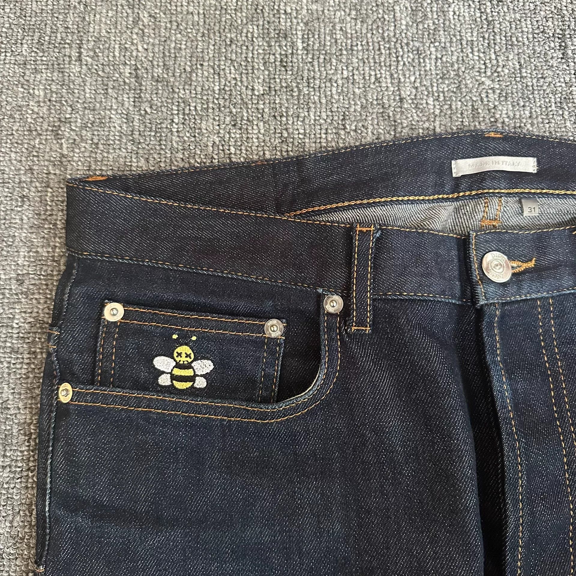 Dior Dior 19ss KAWS Embroidered Bee Raw Jeans Size US 31 - 2 Thumbnail