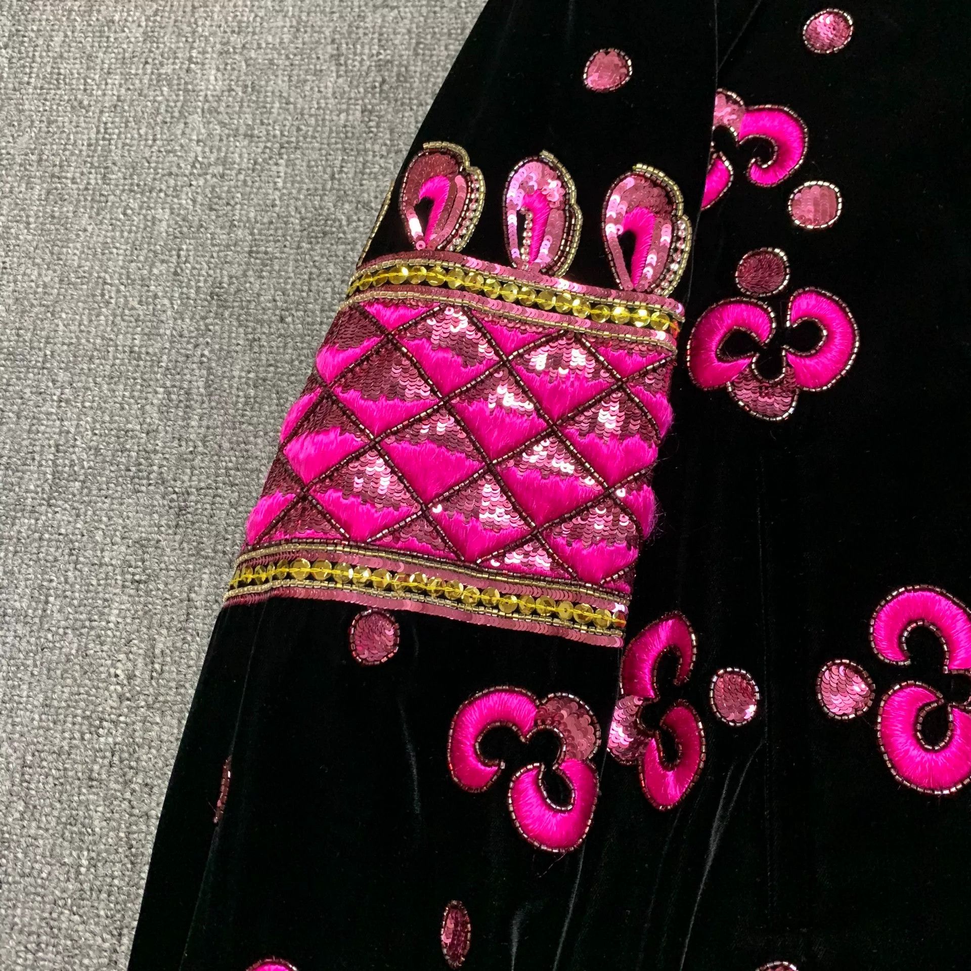 Saint Laurent Paris Saint Laurent 18FW Teddy Jacket Black Velvet Size L / US 10 / IT 46 - 2 Thumbnail