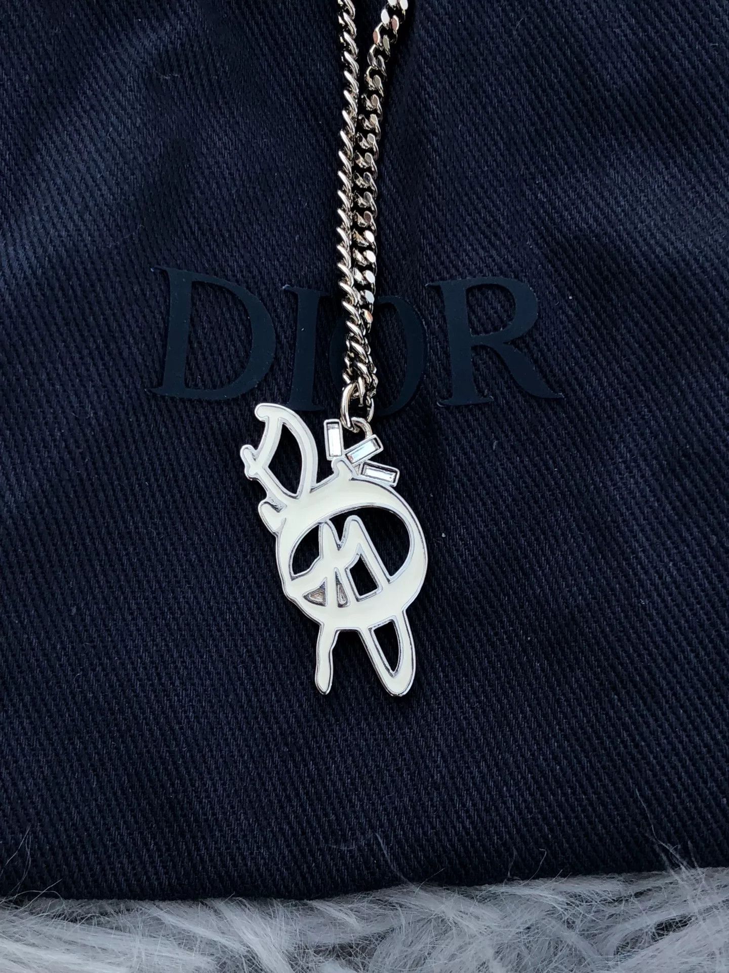 Dior Dior 2023 Crystal Logo Necklace Size ONE SIZE - 3 Thumbnail