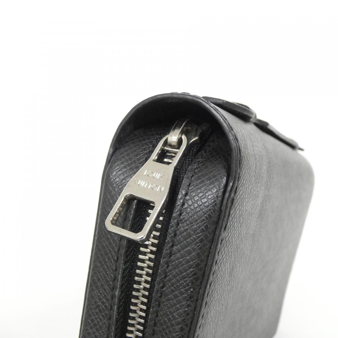 Louis Vuitton Louis Vuitton Louis Vuitton Taiga Long Wallet Leather Long Wallet M44275 DUTY FREE for USA Size ONE SIZE - 5 Thumbnail