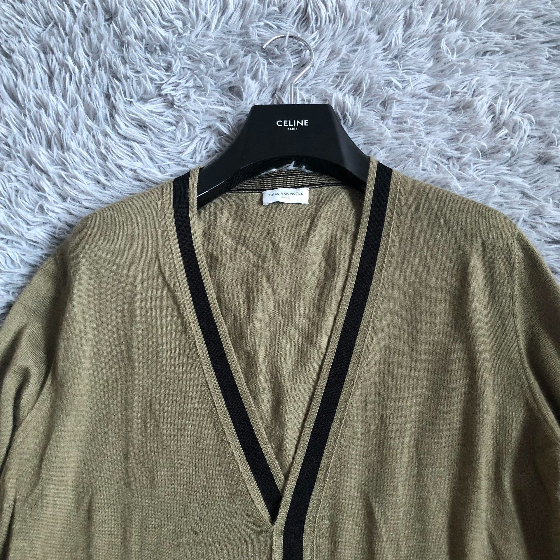 Dries Van Noten Dries Van Noten V-neck Knit Cardigan Size M / US 6-8 / IT 42-44 - 3 Thumbnail
