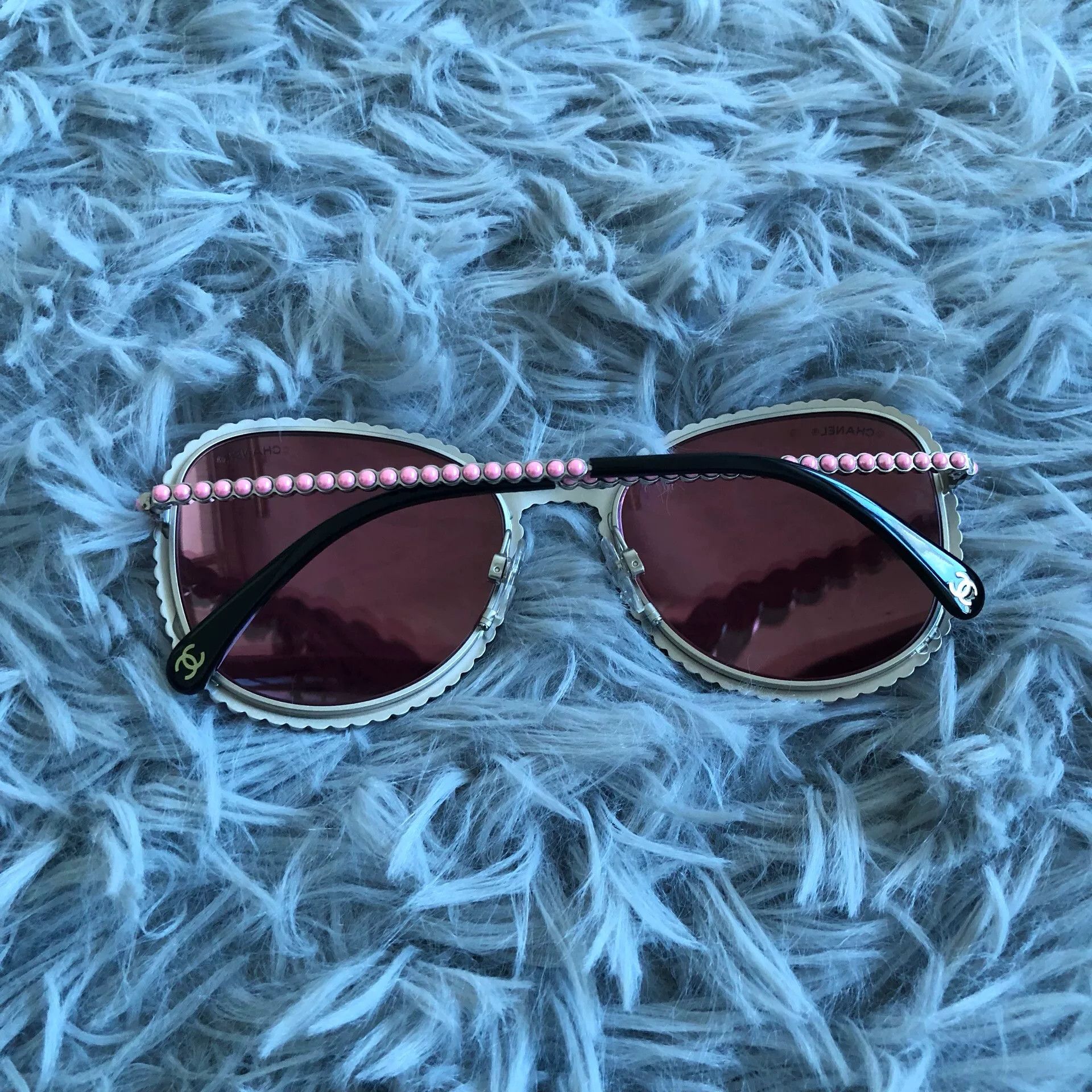 Chanel Chanel Pink Pearl Sunglasses Size ONE SIZE - 3 Thumbnail