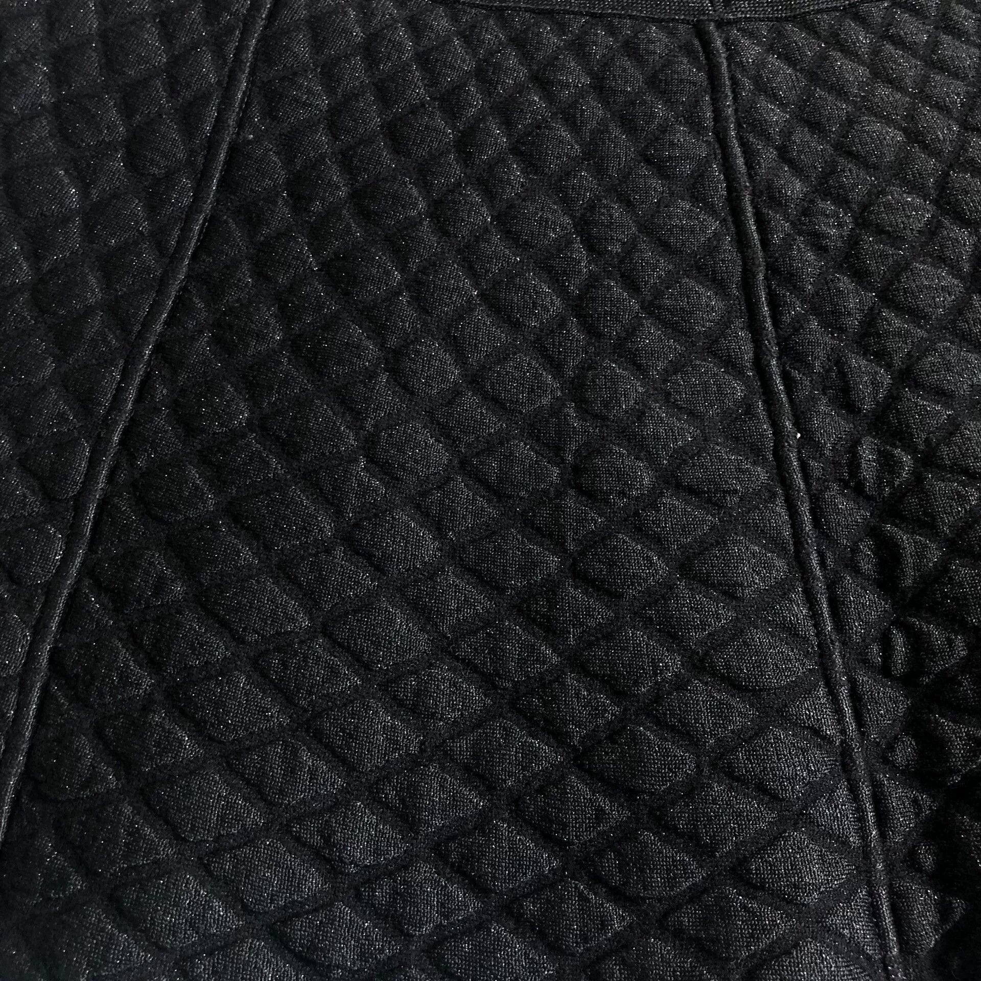 Chanel Chanel Black Quilted Glitter Skirt Size 40" / US 18 - 2 Thumbnail