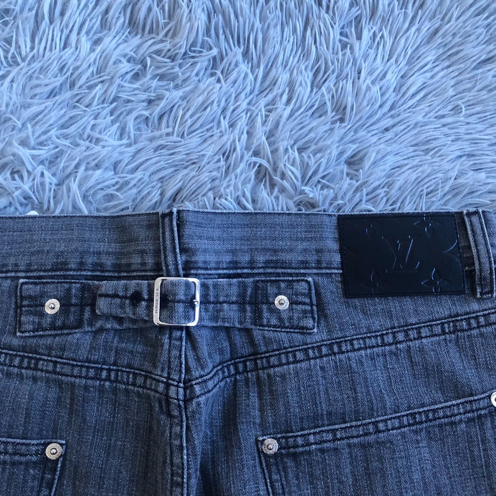 Louis Vuitton Louis Vuitton Washed Gray Casual Jeans Size US 31 - 7 Thumbnail
