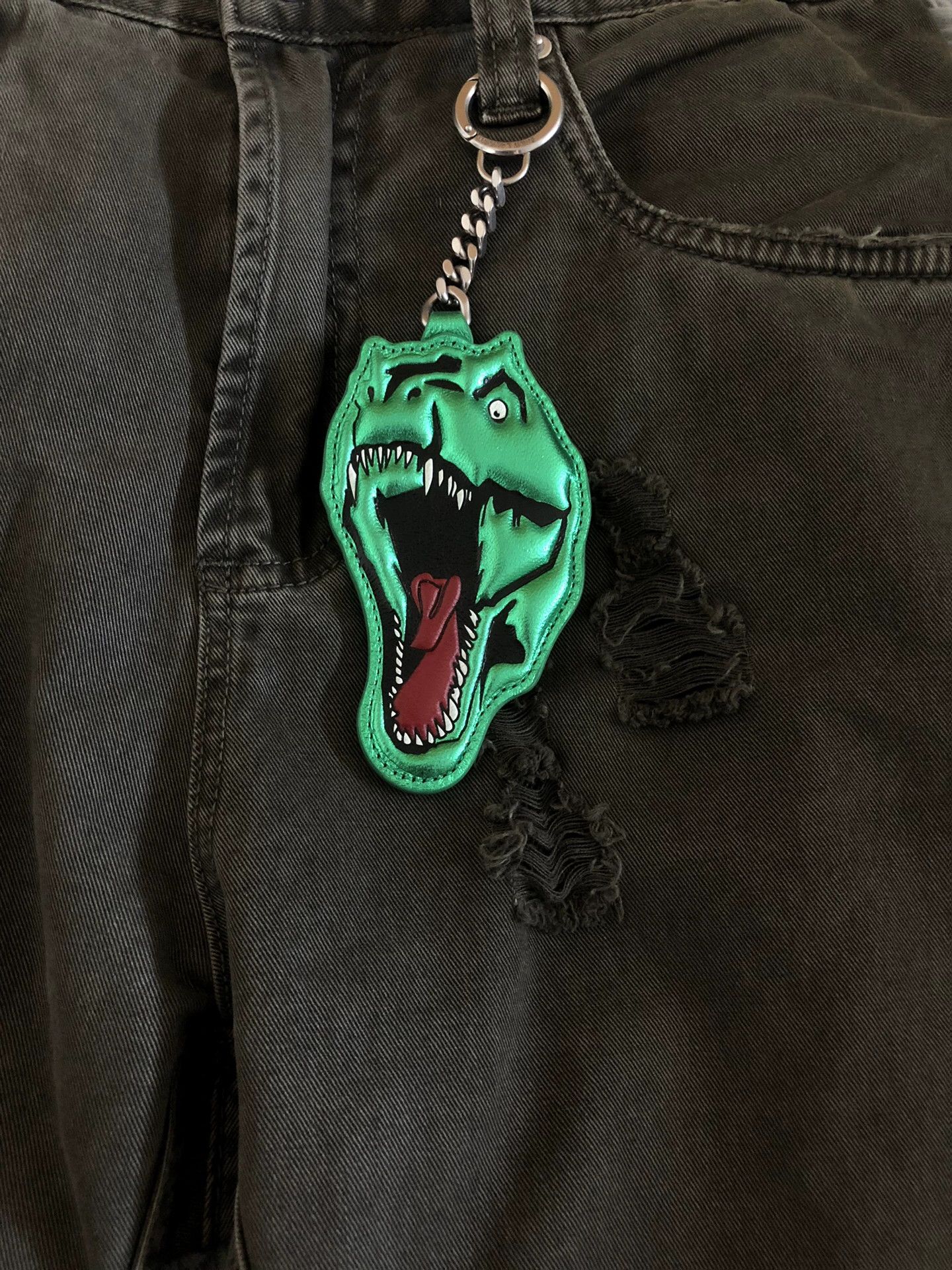 Saint Laurent Paris Saint Laurent 16SS T-Rex Keychain Size ONE SIZE - 5 Thumbnail
