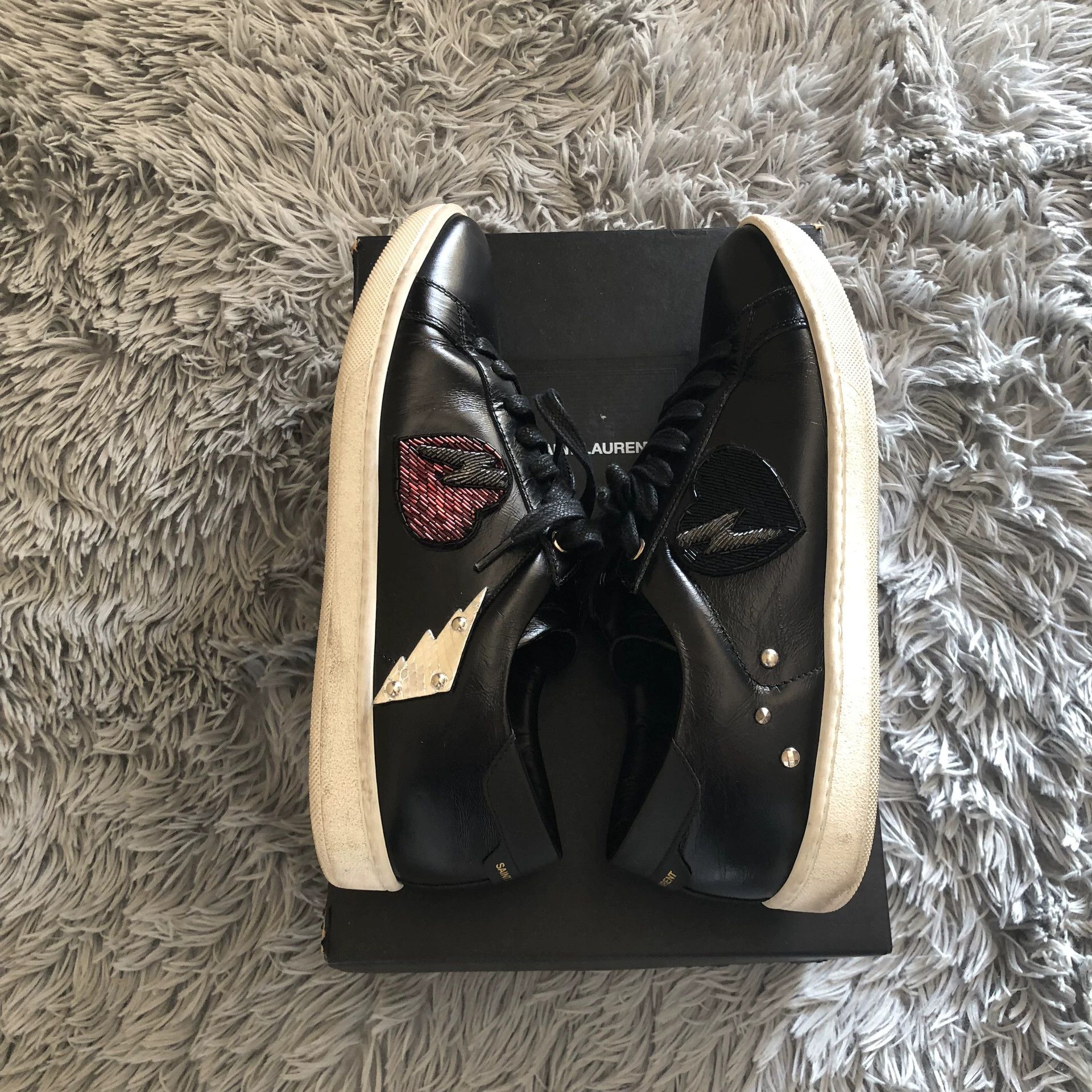 Saint Laurent Paris Saint Laurent Heart Lightning Embroidery Sneakers Size US 6 / IT 36 - 2 Thumbnail