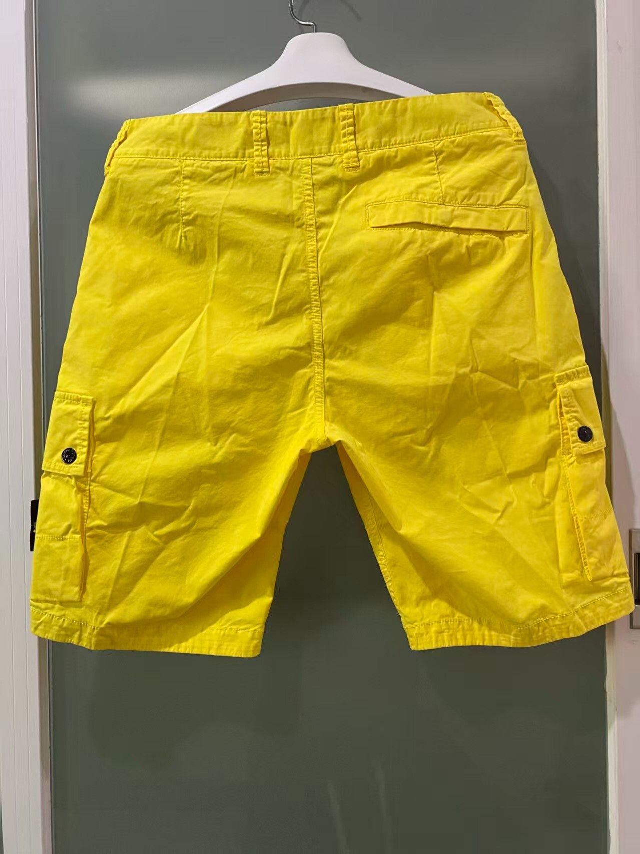 Stone Island Stone Island Solid Color Shorts Size US 30 / EU 46 - 2 Thumbnail