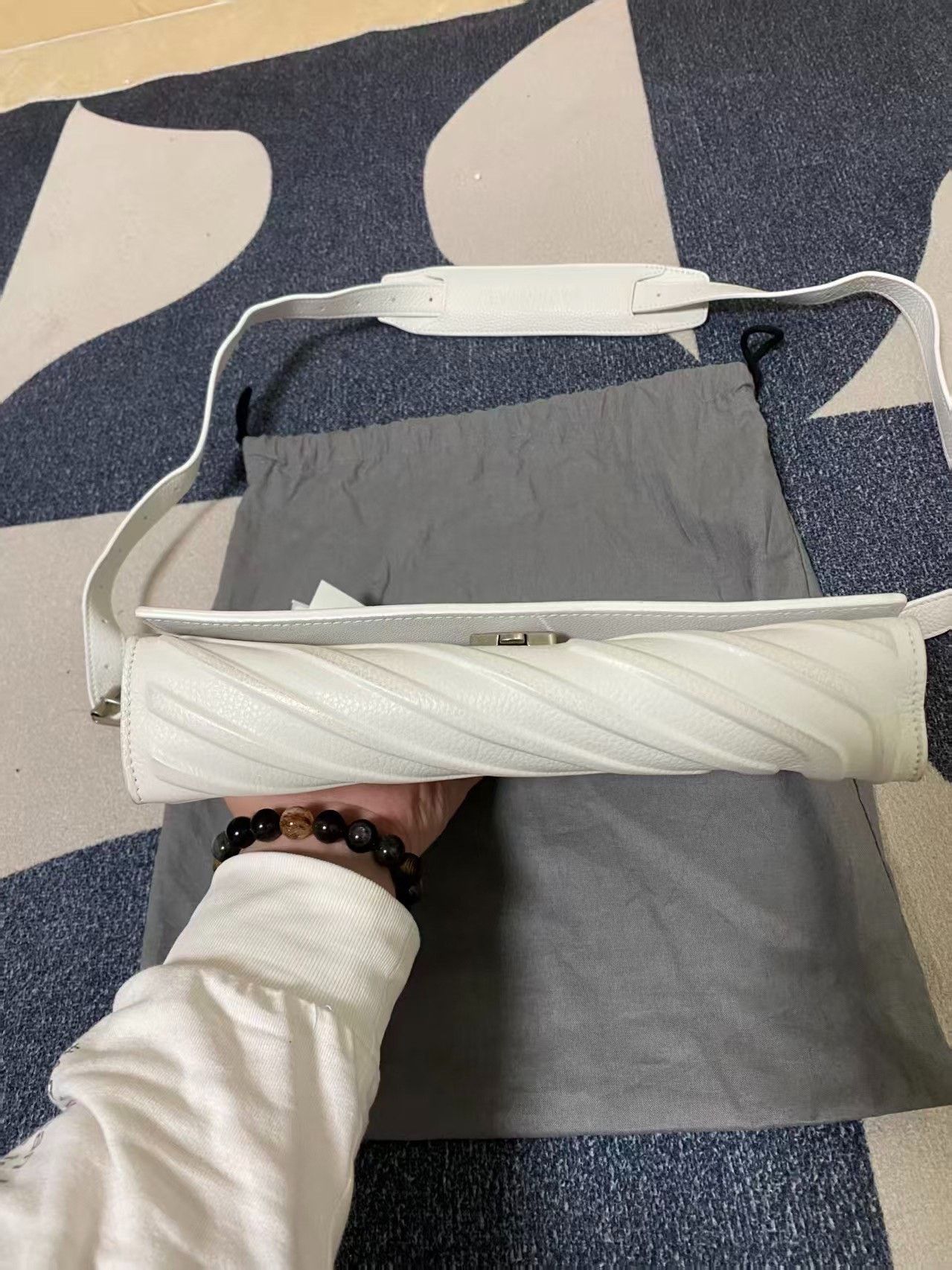 Balenciaga Balenciaga Messenger Bag Size ONE SIZE - 2 Thumbnail