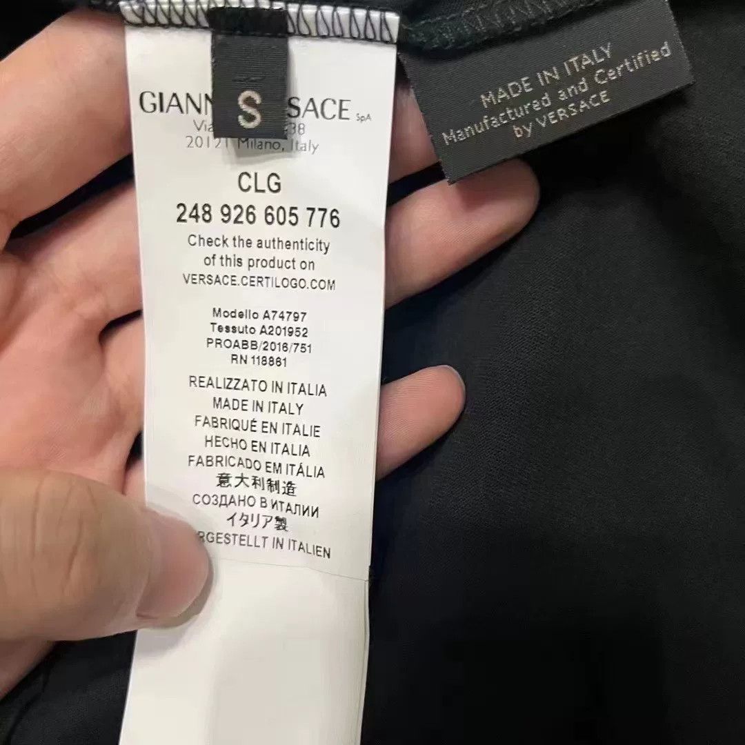 Versace Versace Medusa Short Sleeve Size US S / EU 44-46 / 1 - 3 Thumbnail