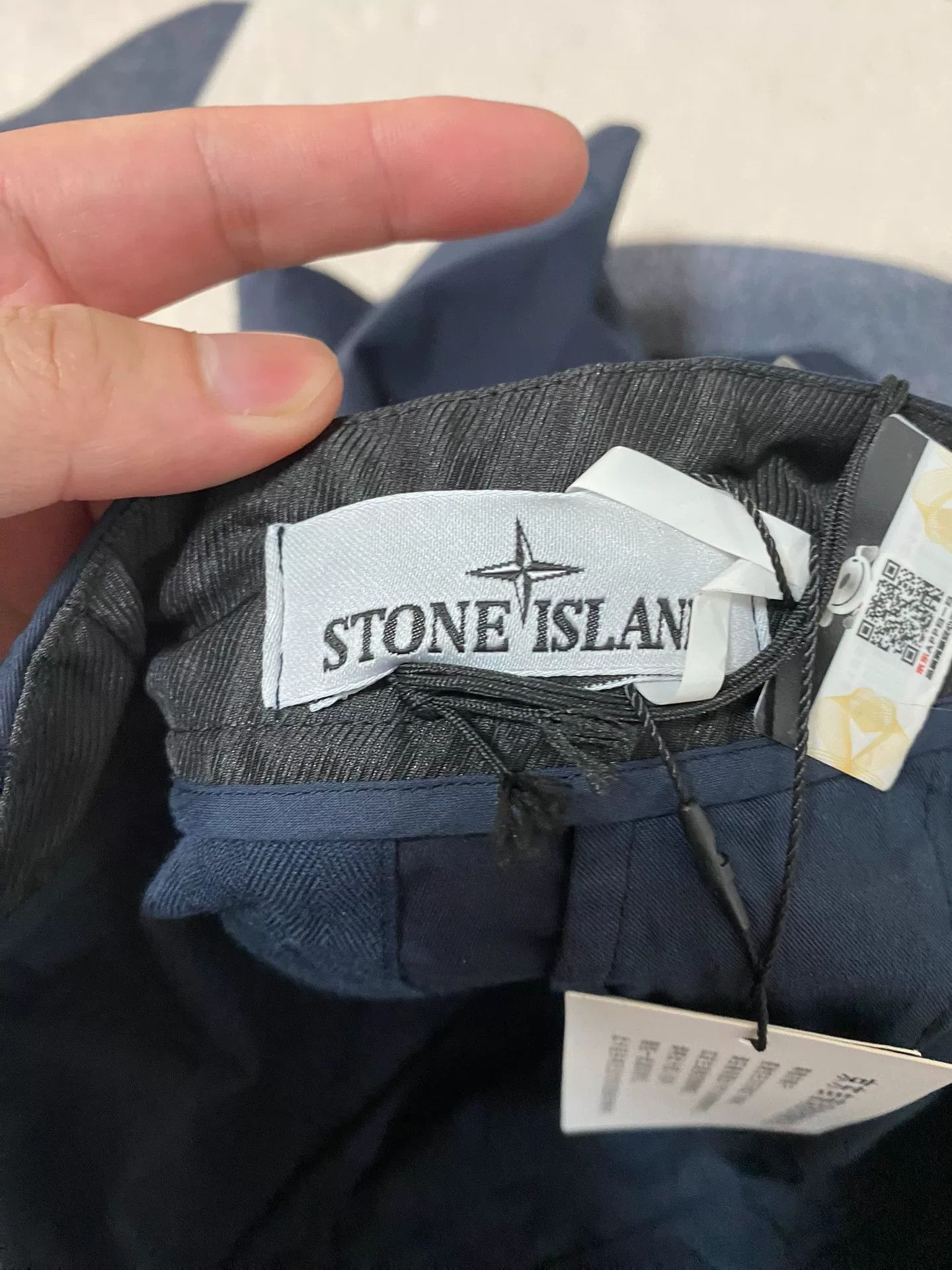 Stone Island Stone Island Classic Logo Shorts Size US 30 / EU 46 - 5 Thumbnail