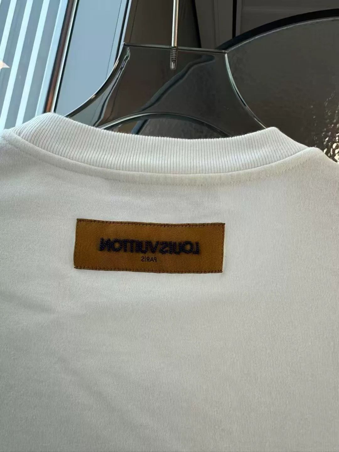 Louis Vuitton Louis Vuitton Pharrell Beaded Letter Tee Size US S / EU 44-46 / 1 - 4 Thumbnail