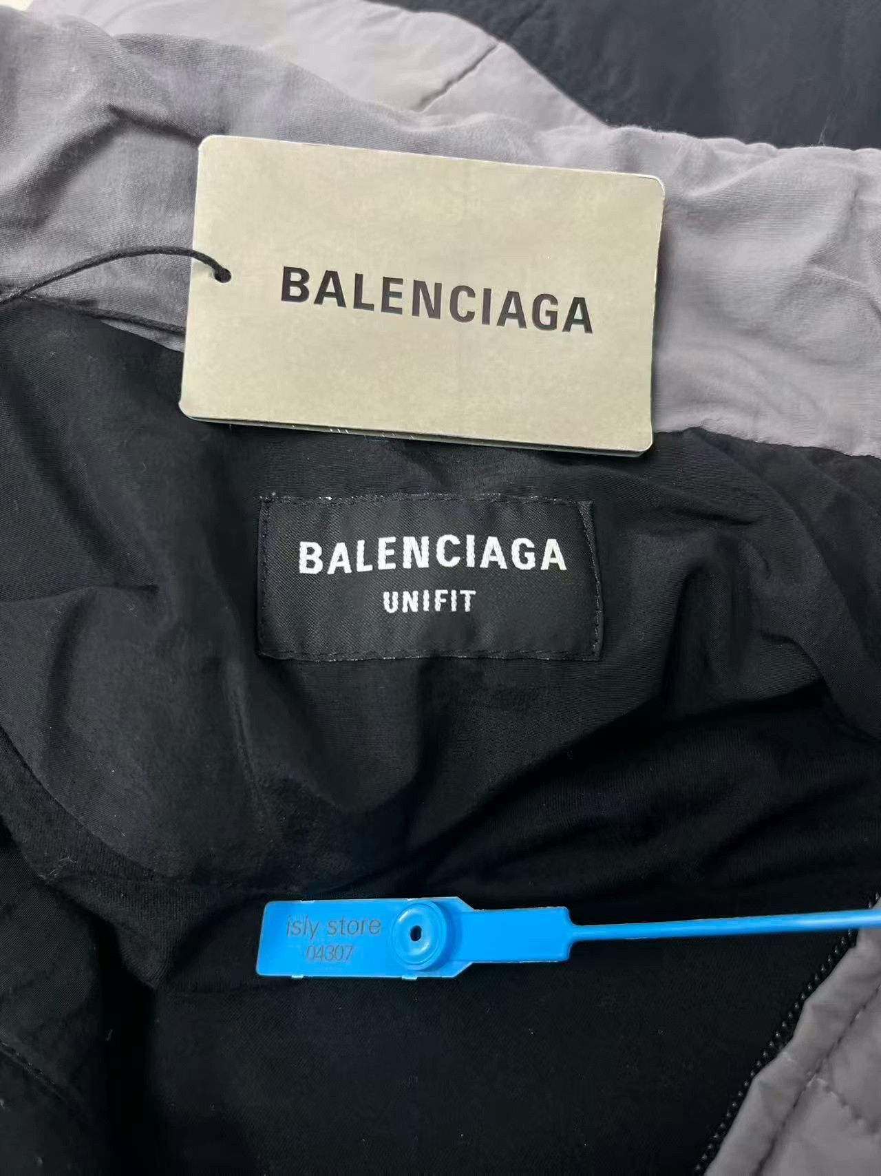 Balenciaga Balenciaga Logo Print Zip Jacket Men's Size US M / EU 48-50 / 2 - 5 Thumbnail