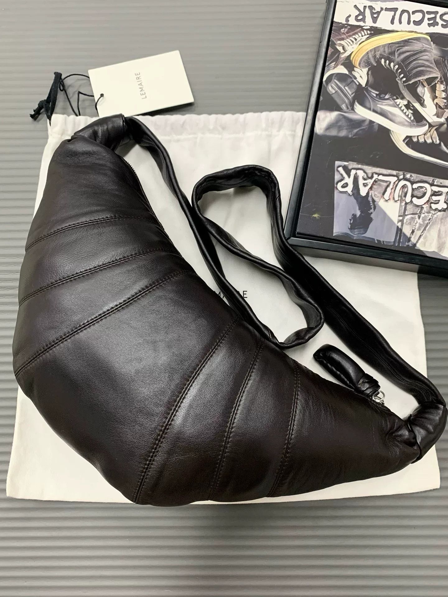 Lemaire Lemaire Medium Sheepskin Croissant Bag Size ONE SIZE - 2 Thumbnail