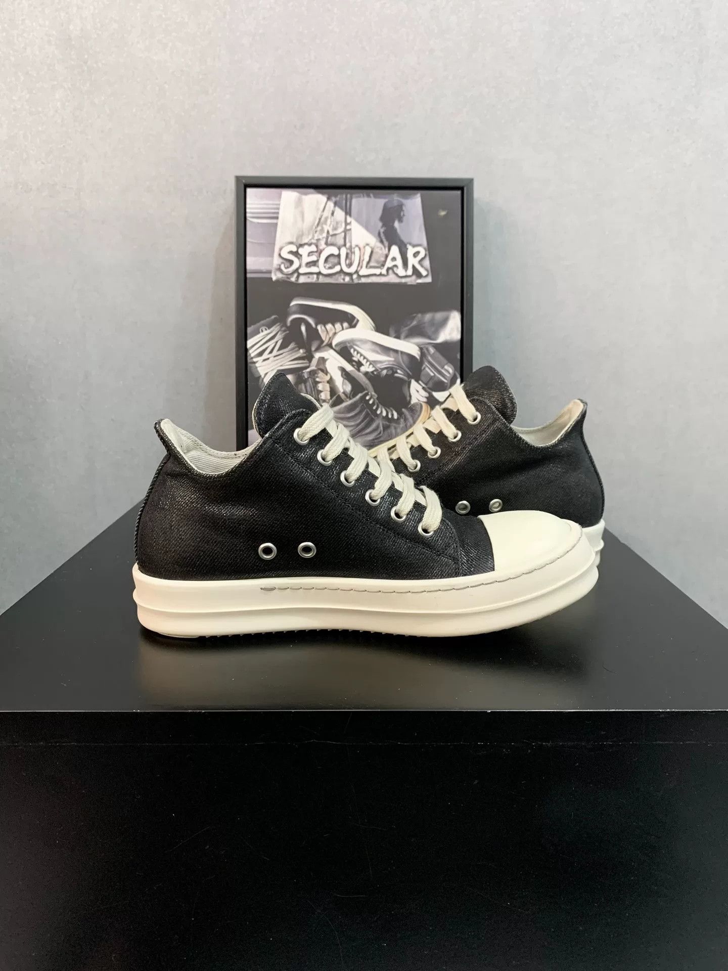 Rick Owens Rick Owens Low-Top Waxed Sneakers Size US 5 / IT 35 - 5 Thumbnail