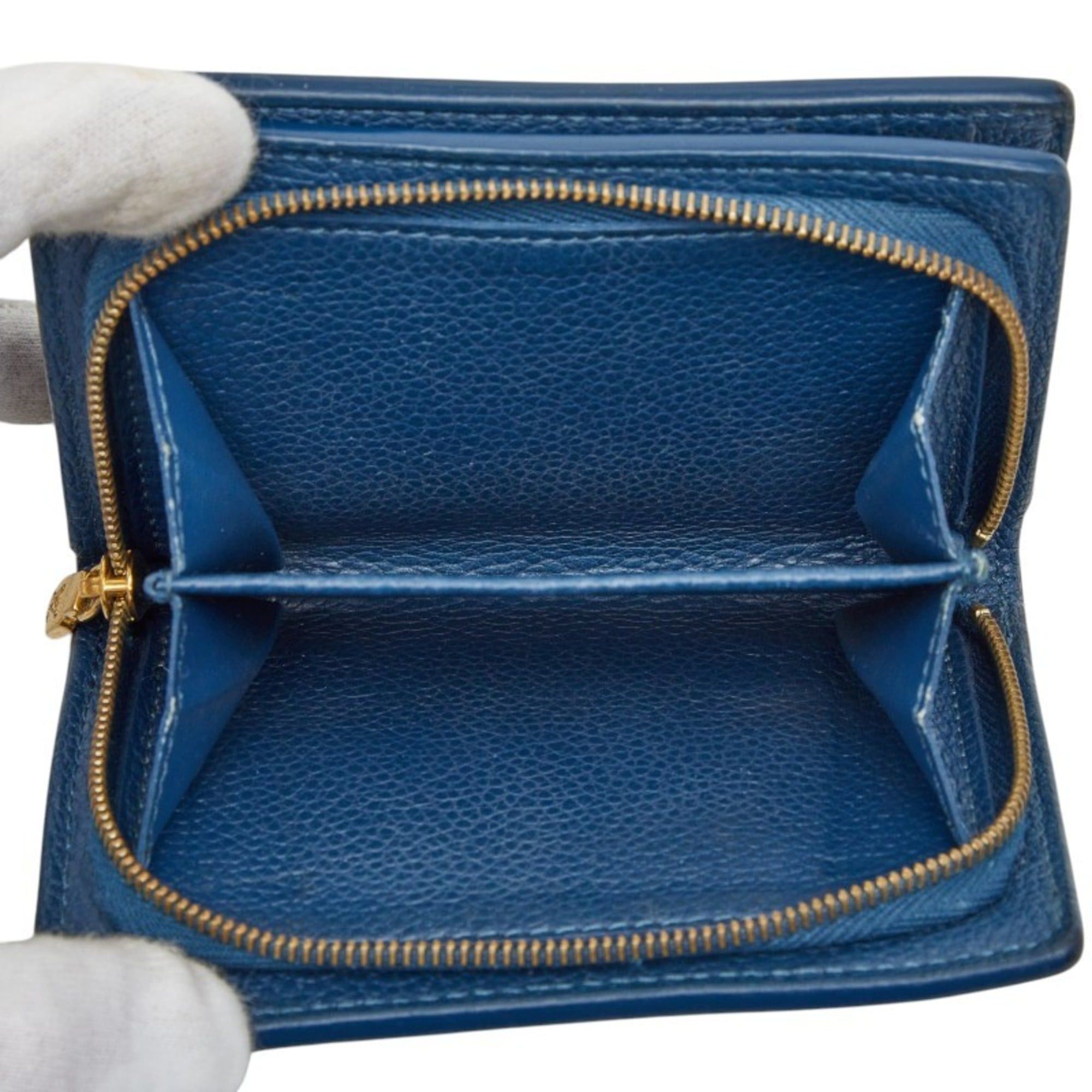 Louis Vuitton Louis Vuitton Two-Tone Monogram Empreinte Portefeuille Claire Bi-fold Compact Wallet M82329 Blue and White Leather Women's LOUIS VUITTON Size ONE SIZE - 7 Thumbnail