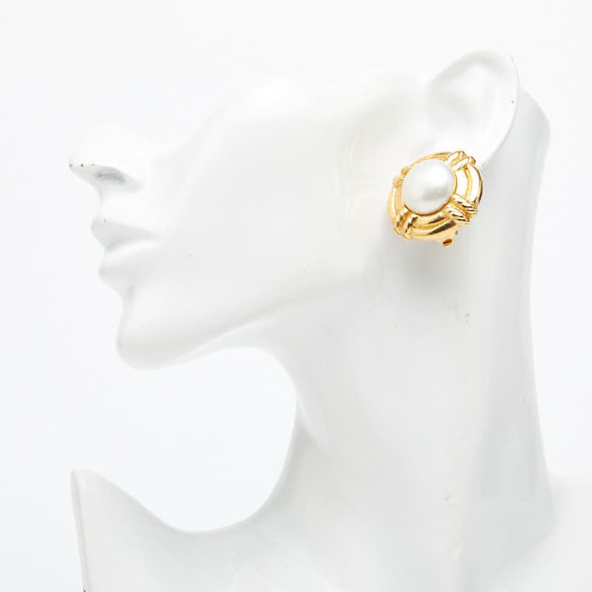 Chanel CHANEL Vintage Pearl Earrings, Gold Plated, Women's Size ONE SIZE - 5 Thumbnail