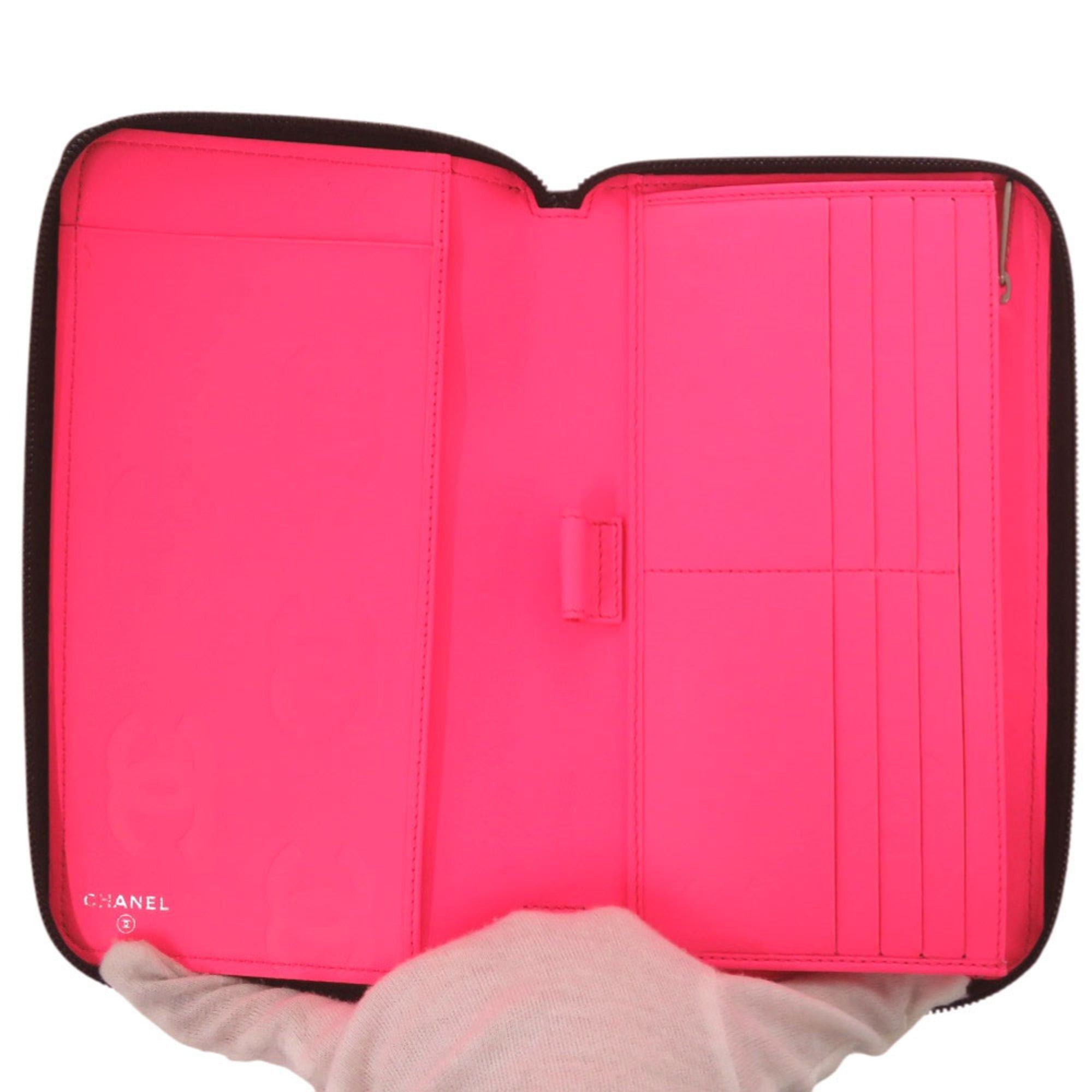 Chanel Excellent condition Chanel Cambon line organizer with Coco Mark round zip large wallet, silver hardware, patent leather, black and neon pink, No. 9, long 1547CHANEL Size ONE SIZE - 3 Thumbnail