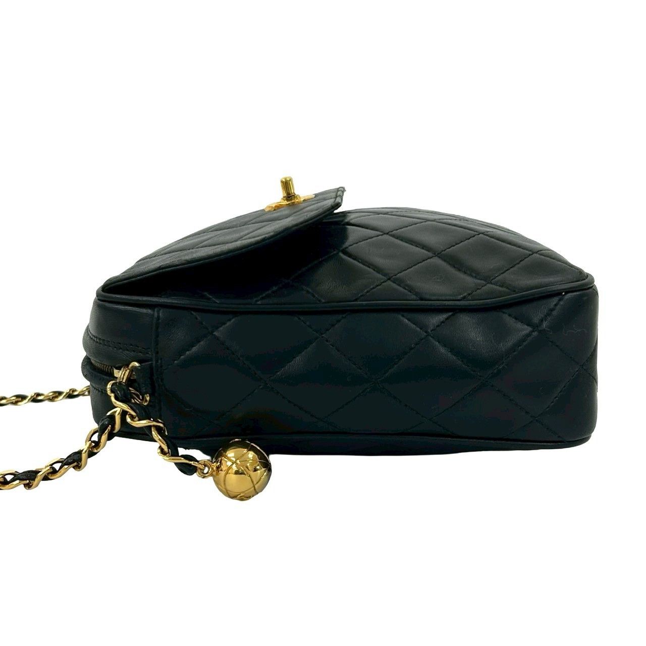 Chanel Chanel Chanel Matelasse Lambskin Shoulder Bag Leather Shoulder Bag DUTY FREE for USA Size ONE SIZE - 6 Thumbnail