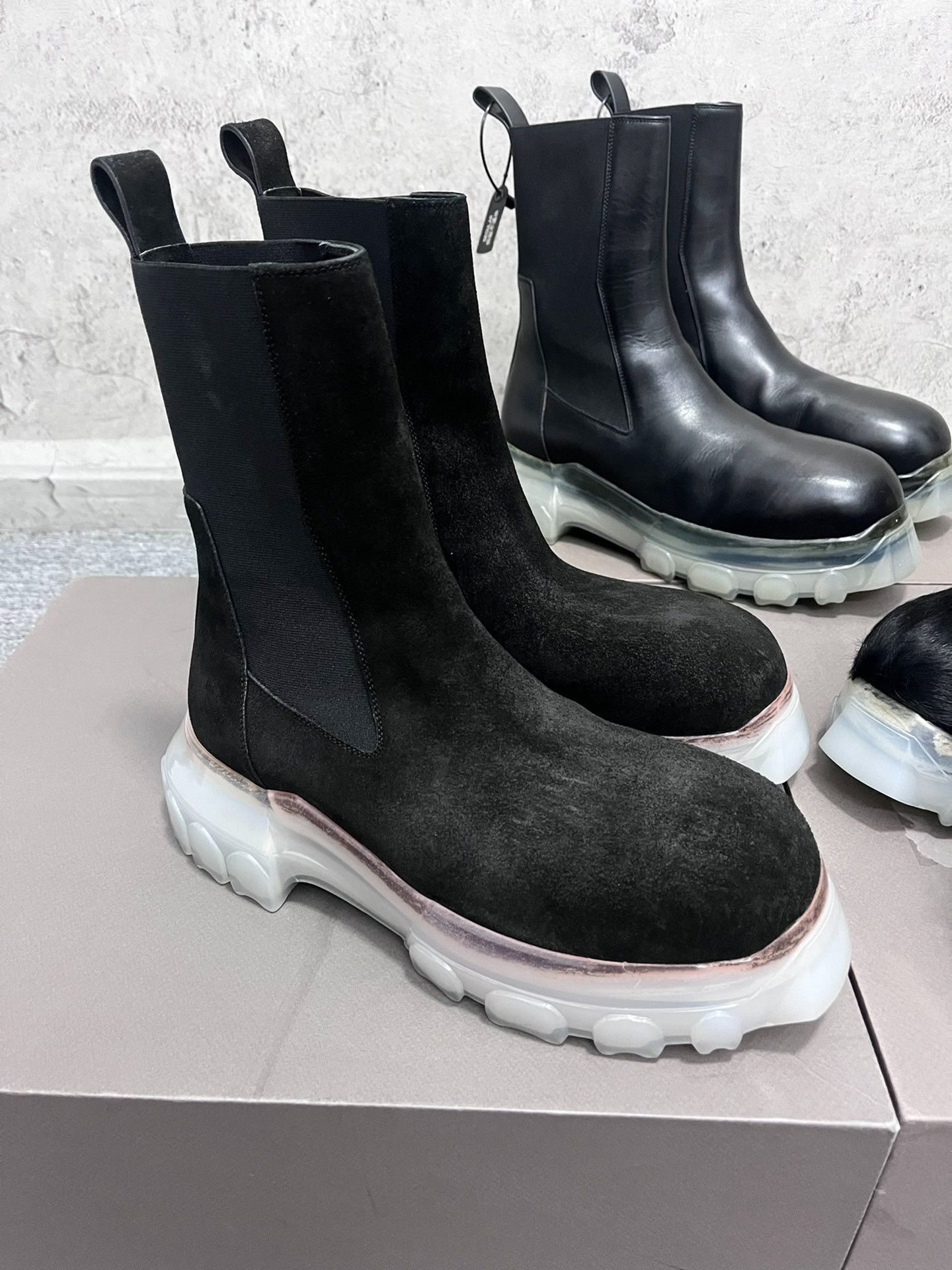 Rick Owens Rick Owens Tractor Chelsea Boots Size US 10 / EU 43 - 2 Thumbnail
