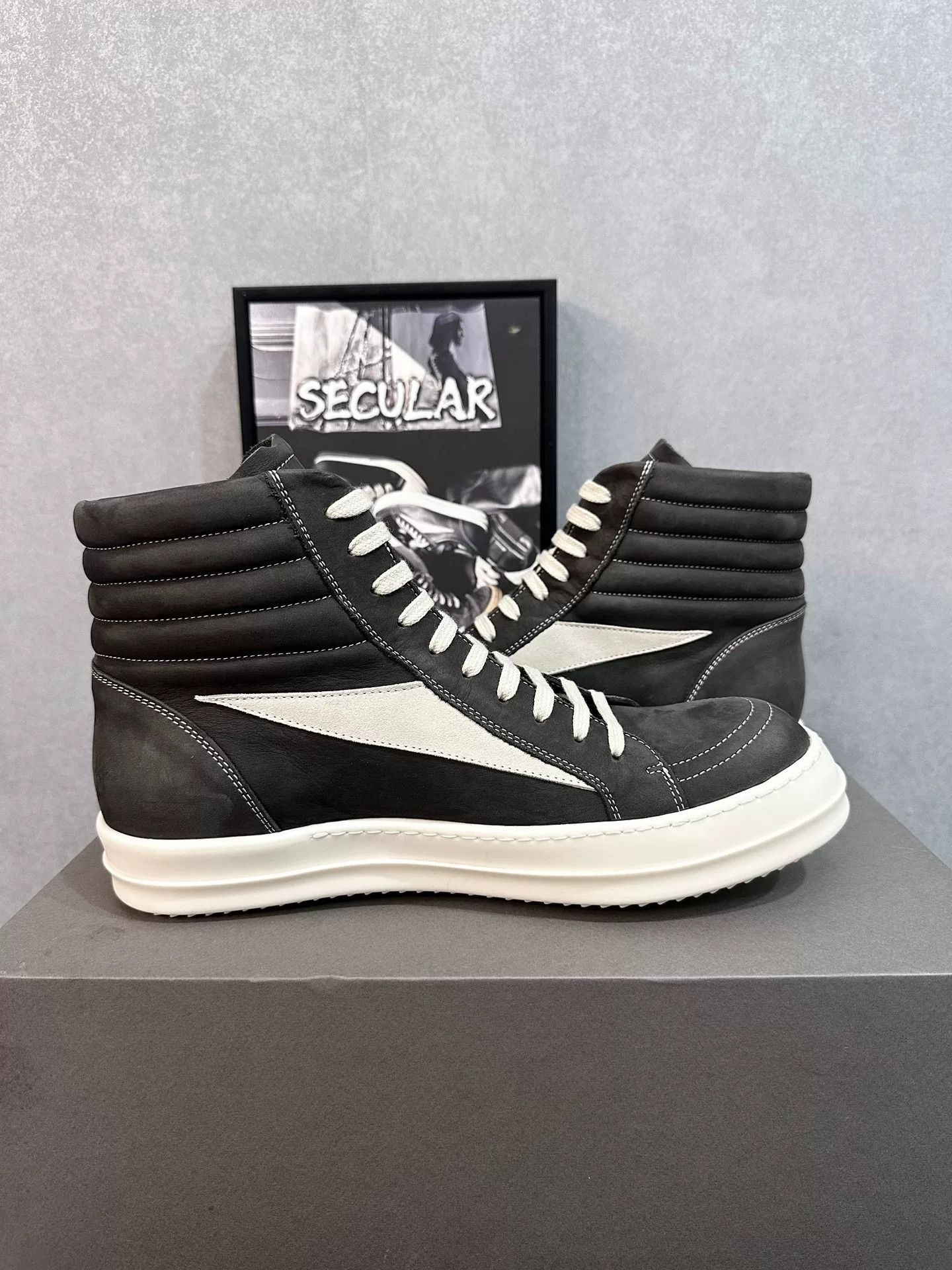 Rick Owens Rick Owens 24FW High-Top Leather Sneakers Size US 9 / EU 42 - 6 Thumbnail