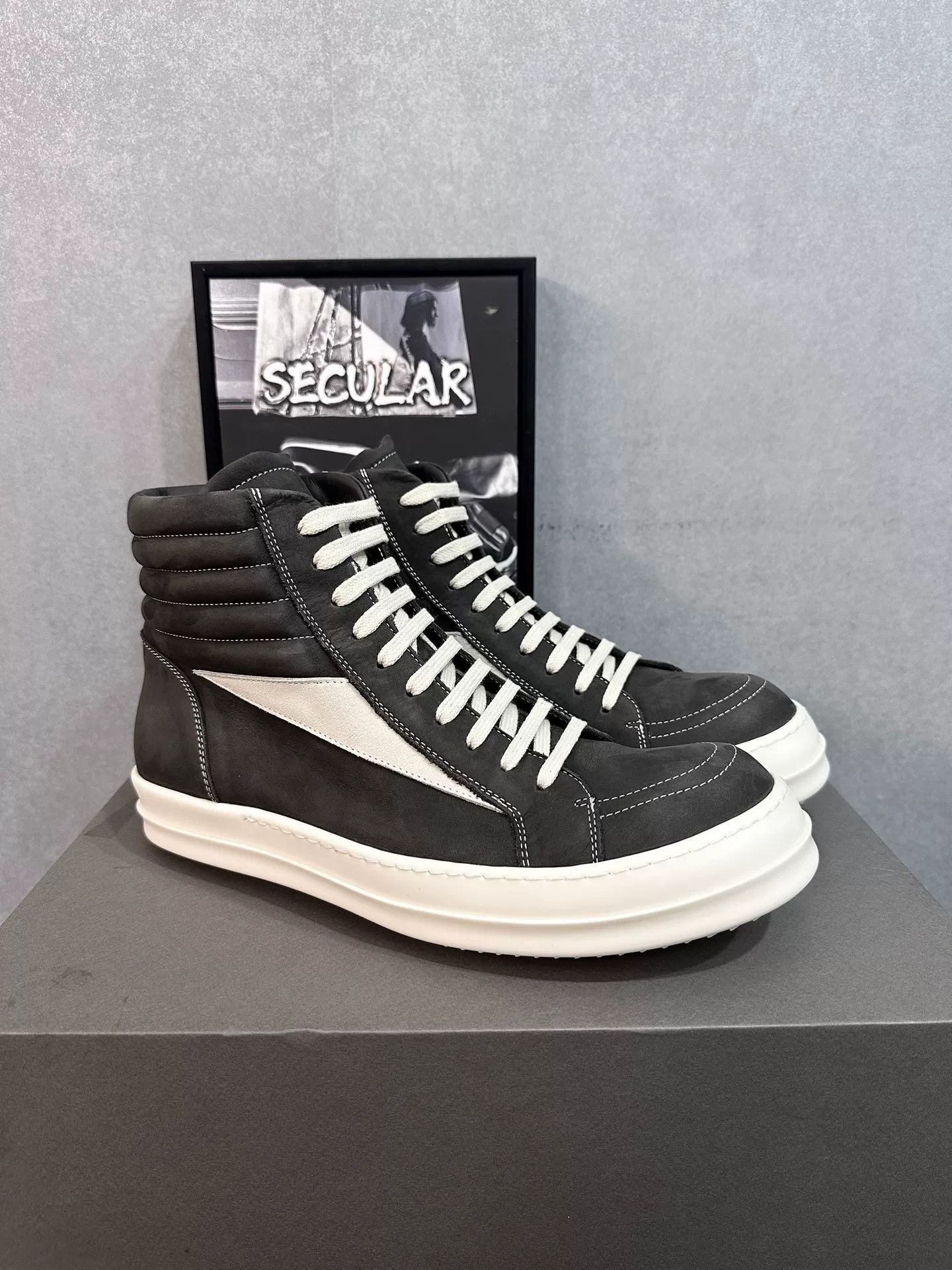 Rick Owens Rick Owens 24FW High-Top Leather Sneakers Size US 9 / EU 42 - 3 Thumbnail