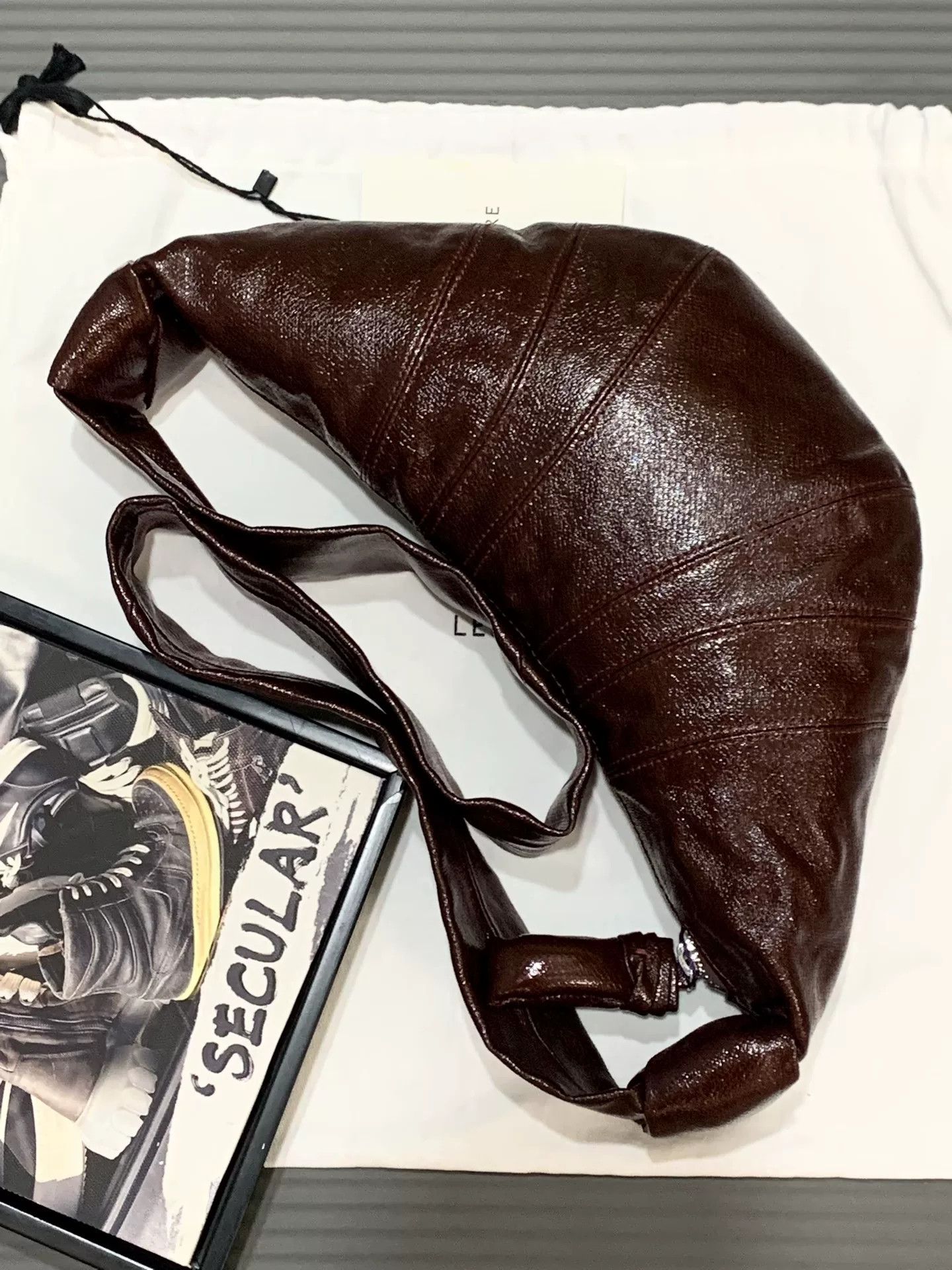 Lemaire Lemaire 2025 Small Croissant Bag Size ONE SIZE - 4 Thumbnail