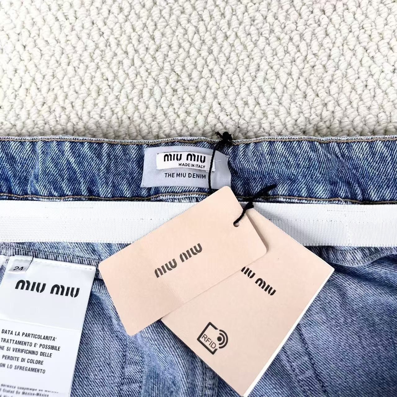 Miu Miu Miu Miu Slogan Logo Budding Jeans Size 24" / US 00 / IT 34 - 3 Thumbnail