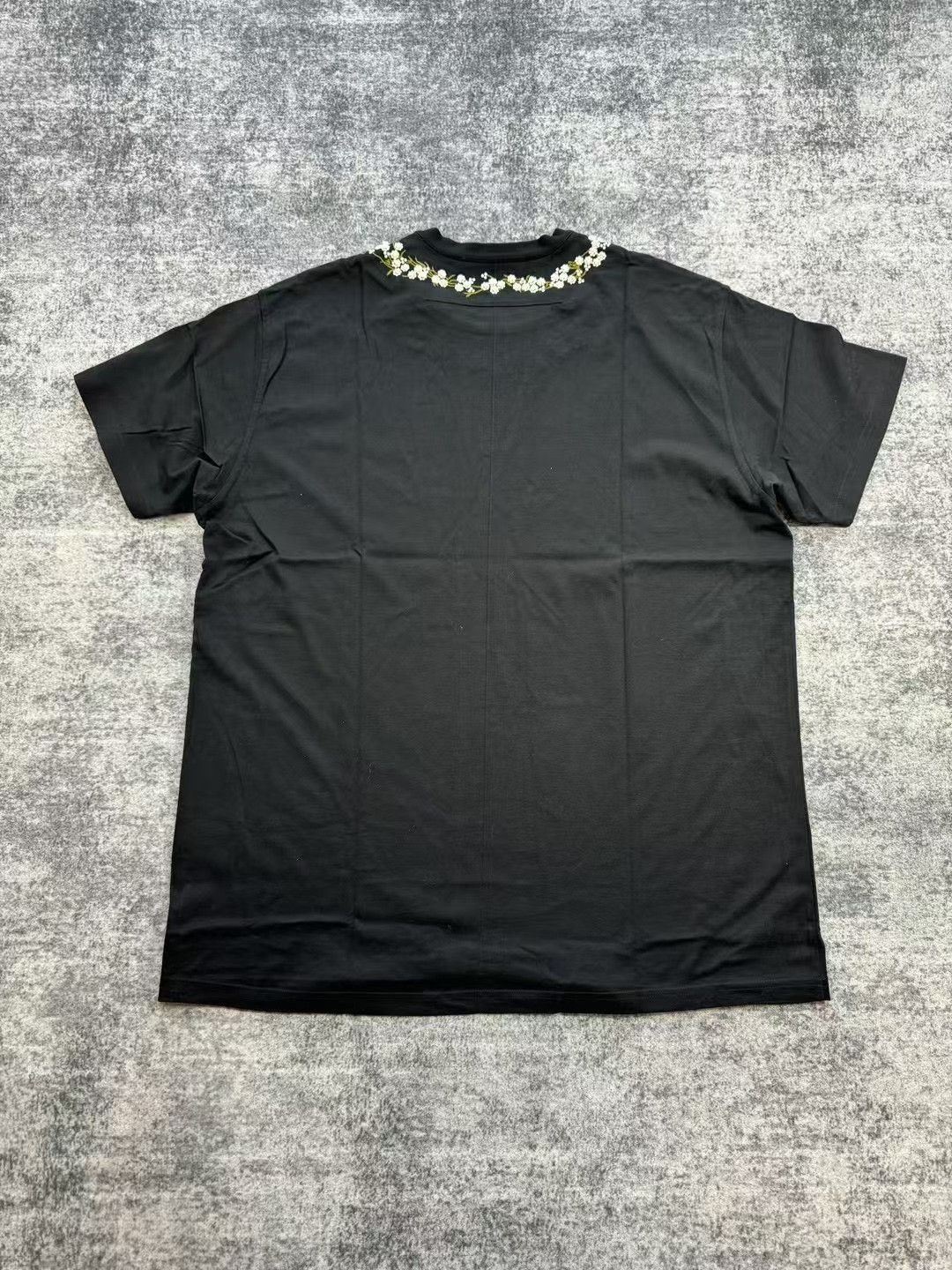 Givenchy Givenchy Floral Embroidery Short Sleeve Top Size S / US 4 / IT 40 - 2 Thumbnail