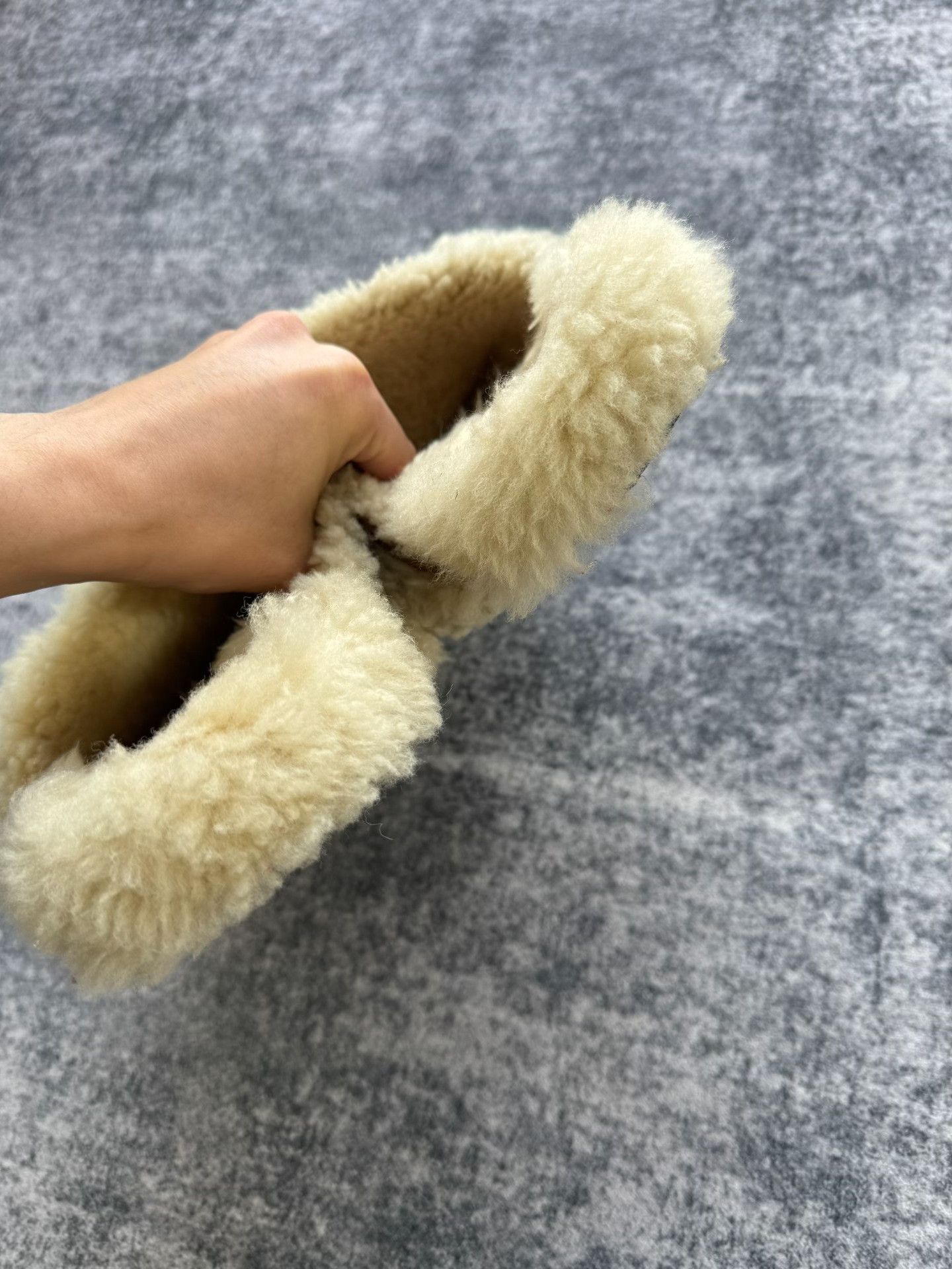 Celine Celine Triomphe Teddy Slippers Size US 6 / IT 36 - 5 Thumbnail