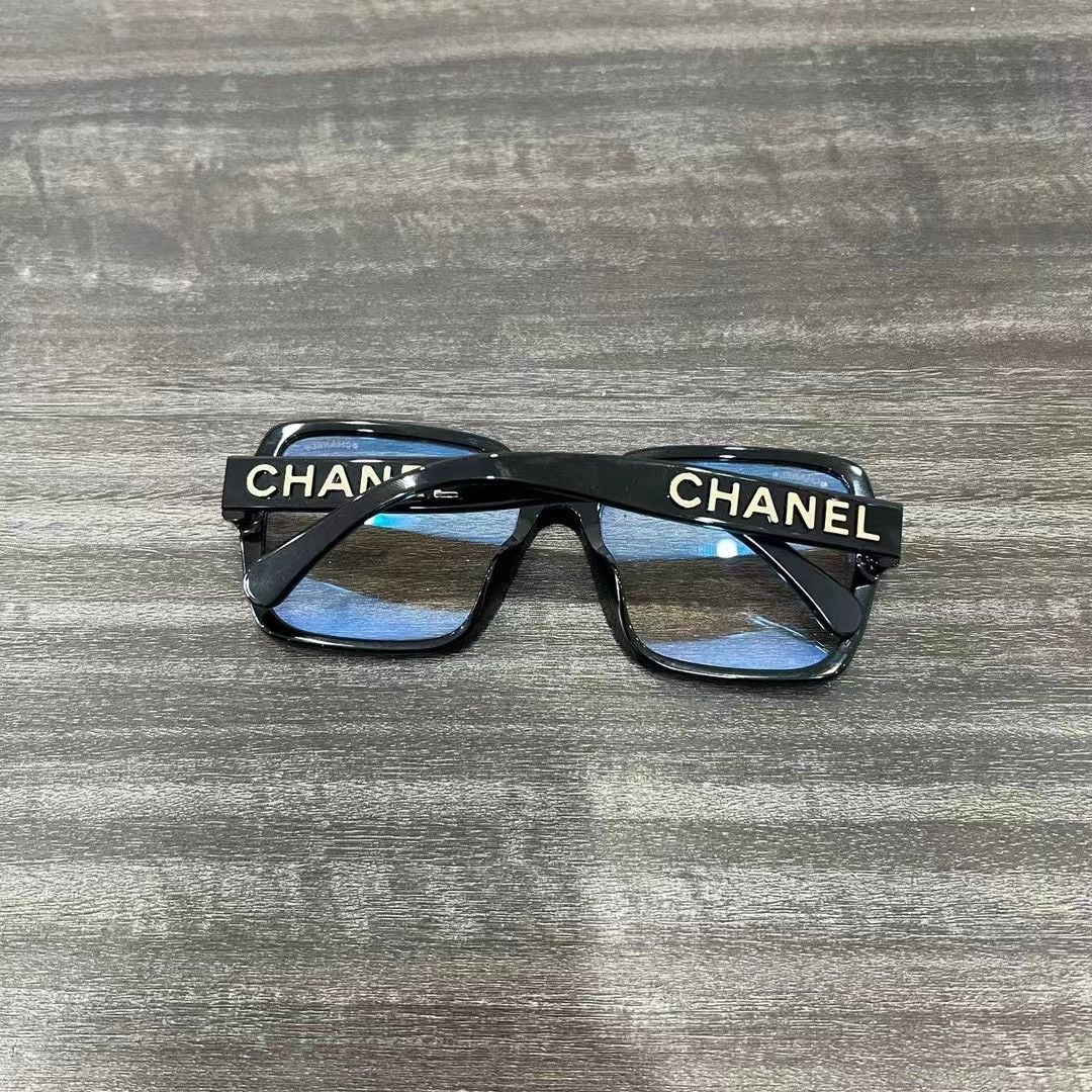 Chanel CHANEL Black Frame Gold Logo Glasses Size ONE SIZE - 4 Thumbnail