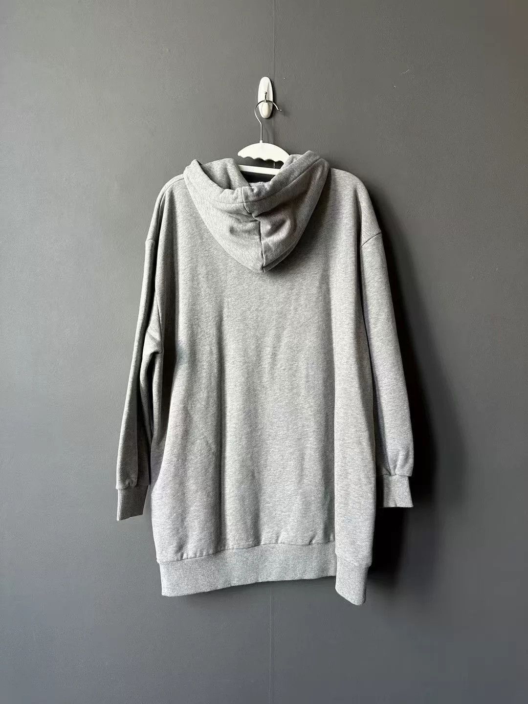 Celine Celine Gray 16 Slogan Long Hoodie Size M / US 6-8 / IT 42-44 - 2 Thumbnail