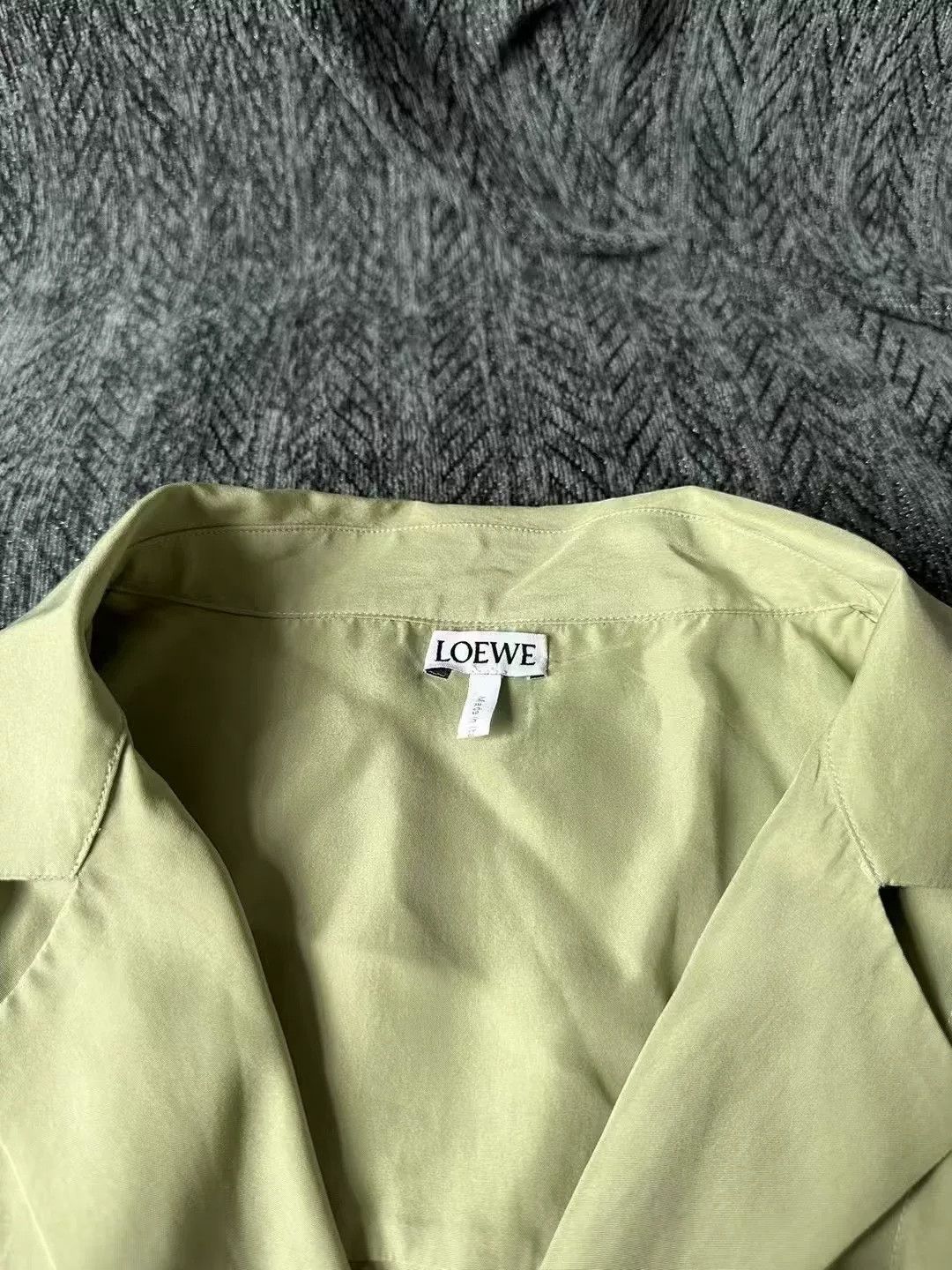 Loewe Loewe Pocket Large Logo Silk Shirt Size US XXS / EU 40 - 4 Thumbnail
