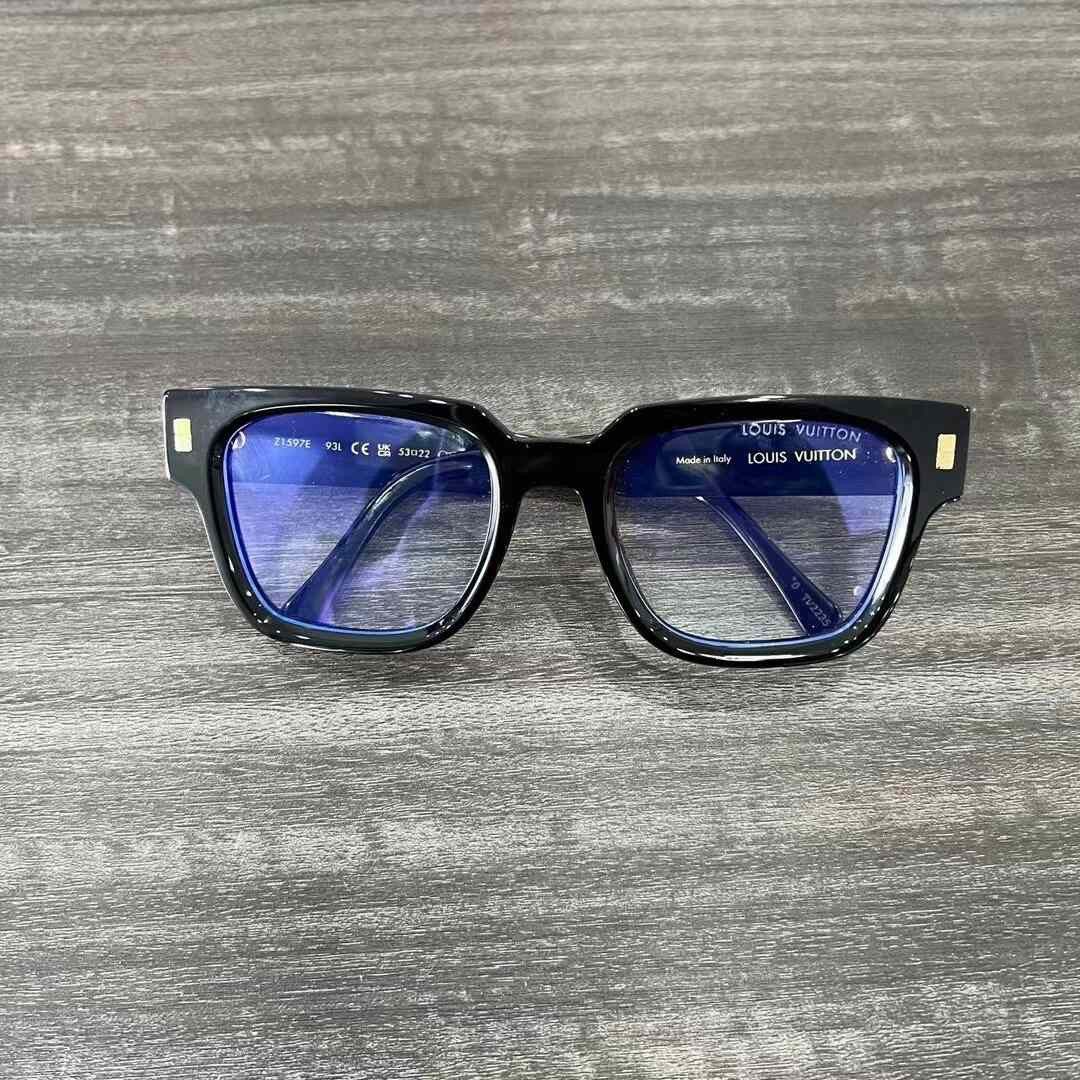 Louis Vuitton Louis Vuitton Side Logo Black Frame Glasses Size ONE SIZE - 2 Thumbnail