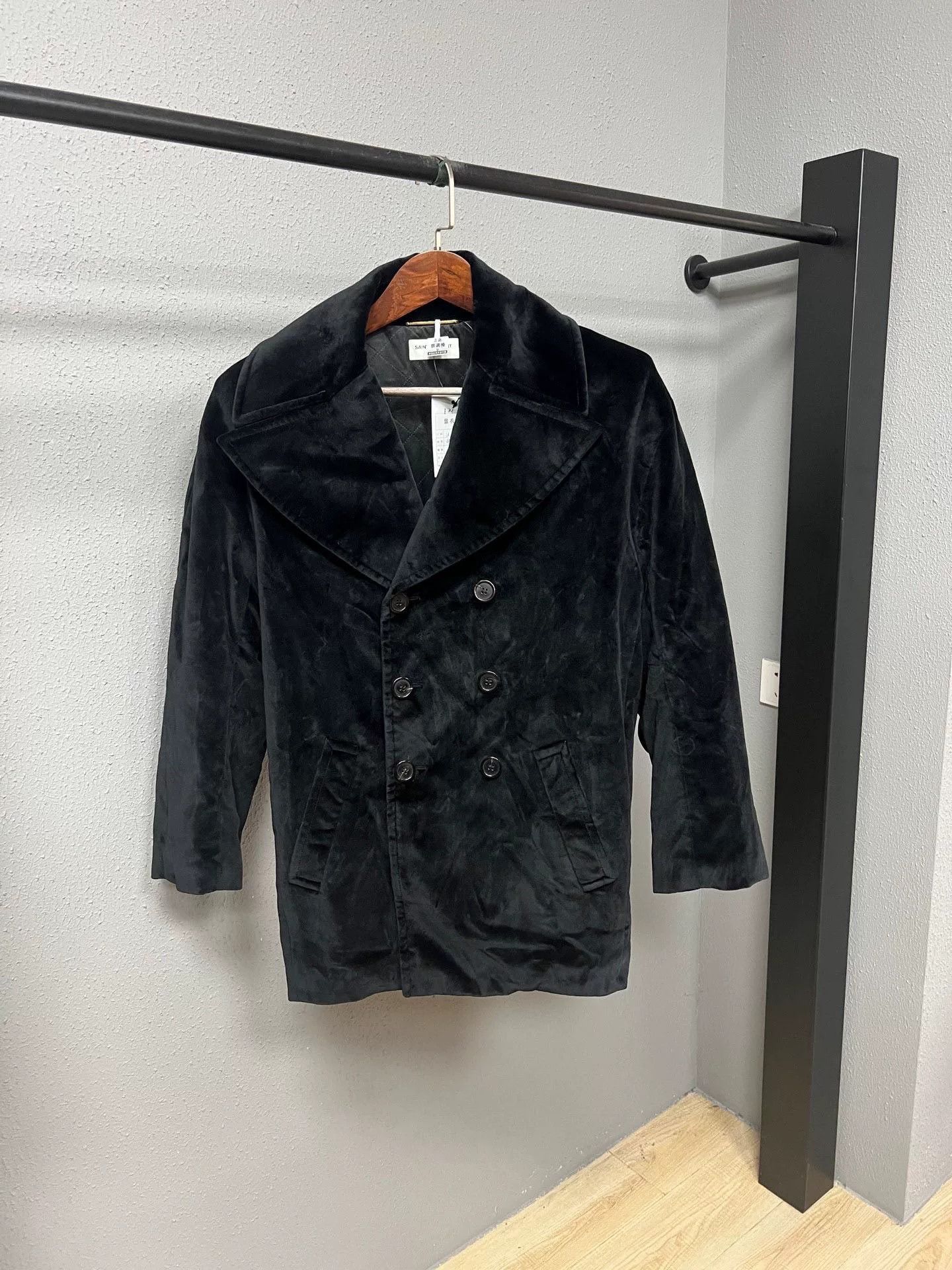 Saint Laurent Paris Saint Laurent Velvet Double-Breasted Coat Size M / US 6-8 / IT 42-44 - 2 Thumbnail