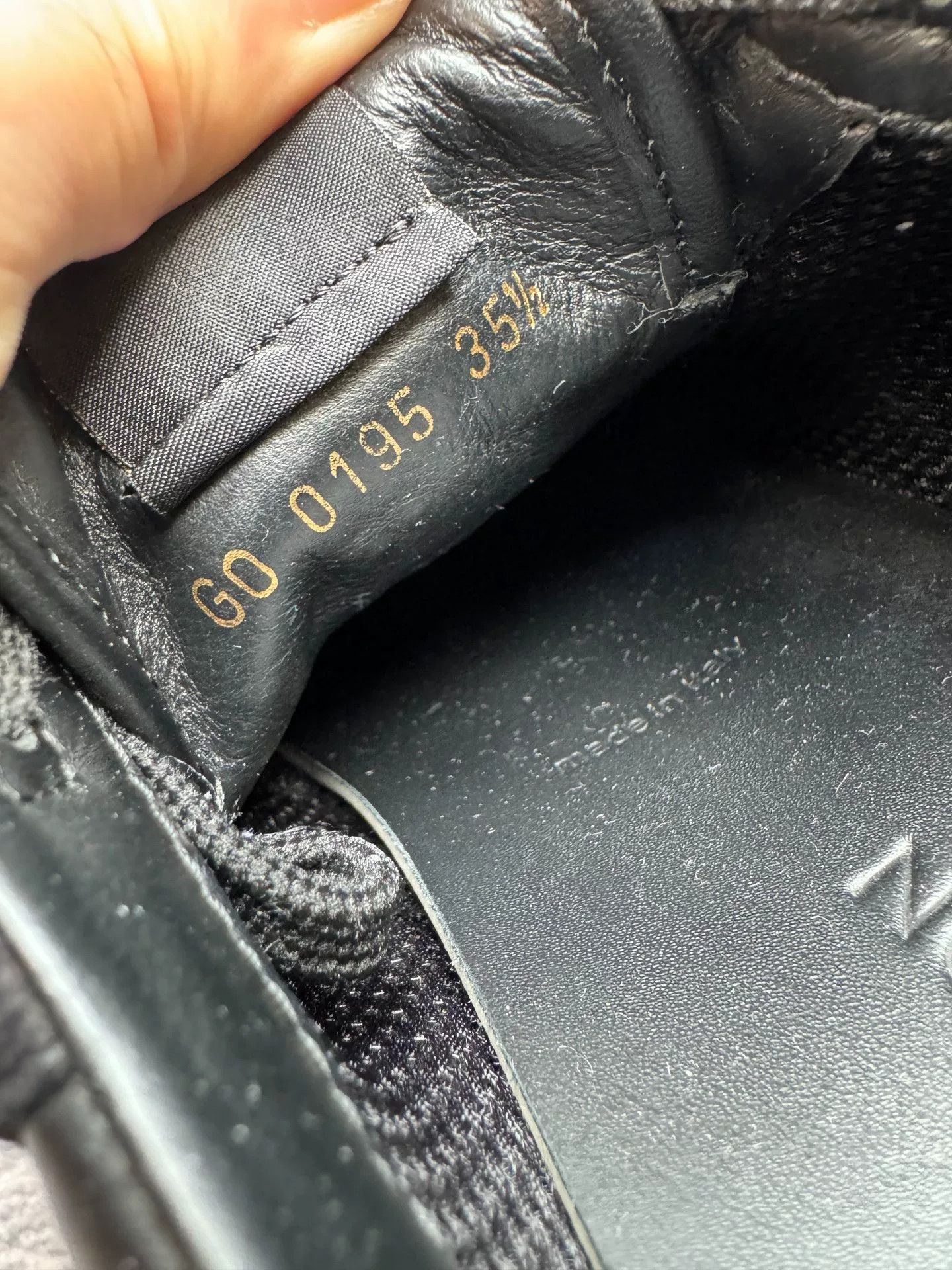 Louis Vuitton Louis Vuitton Black Gold Sneakers Size US 4.5 / IT 34.5 - 8 Thumbnail