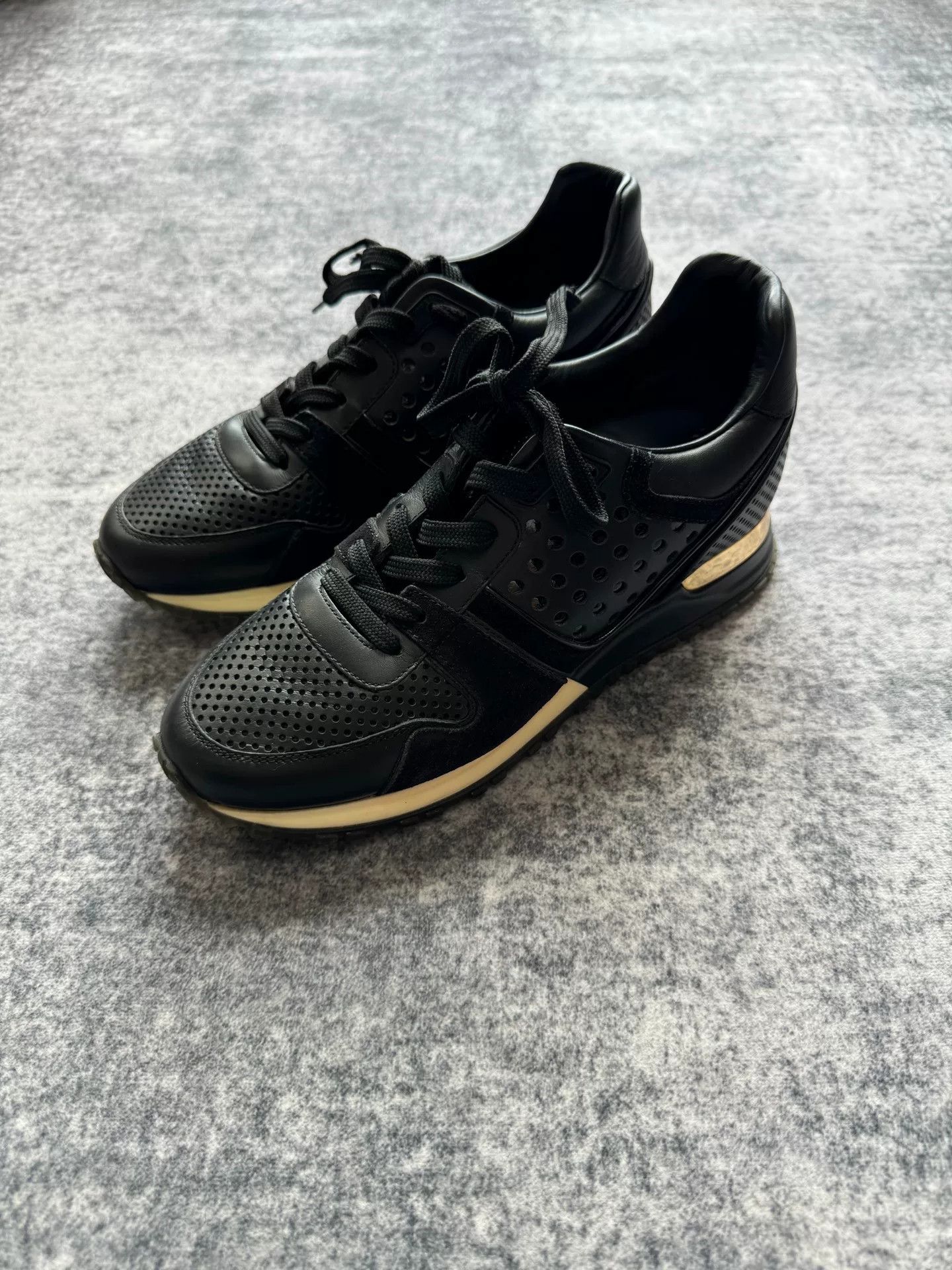Louis Vuitton Louis Vuitton Black Gold Sneakers Size US 4.5 / IT 34.5 - 2 Thumbnail