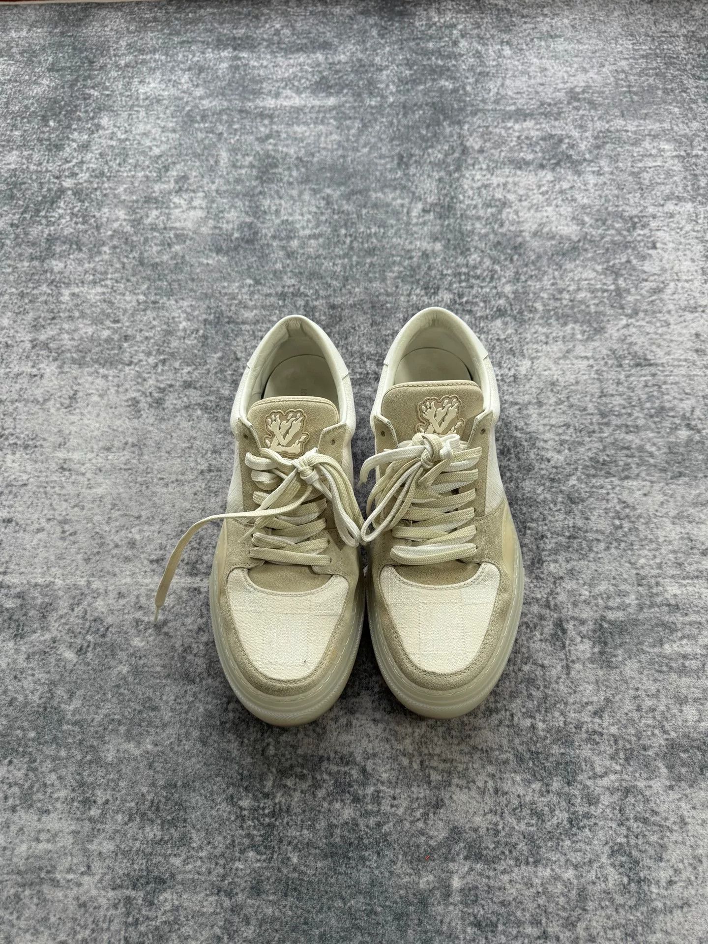 Louis Vuitton Louis Vuitton Ollie Checker Denim Sneakers Size US 10 / EU 43 - 2 Thumbnail