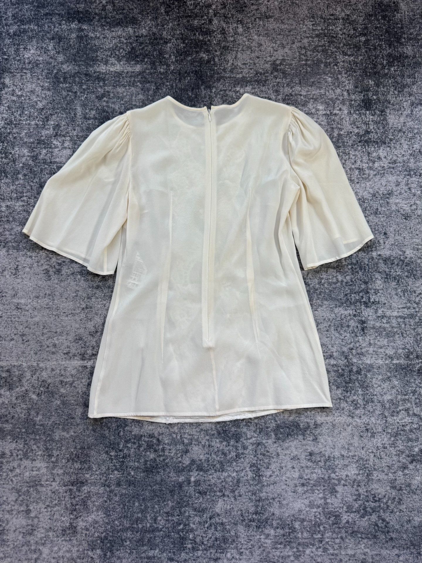 Dolce & Gabbana Dolce & Gabbana White Lace Silk Top Size XS / US 0-2 / IT 36-38 - 2 Thumbnail