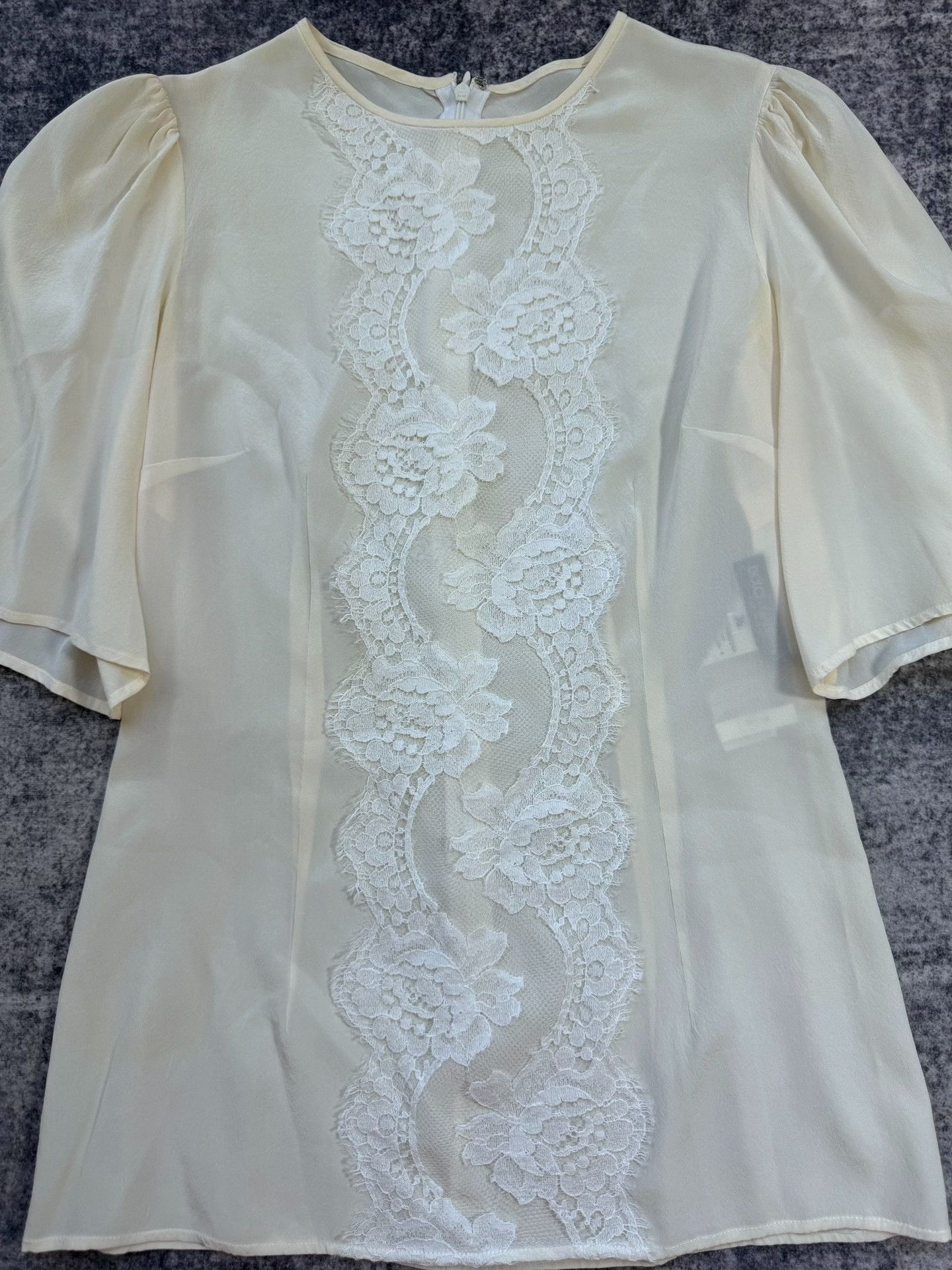 Dolce & Gabbana Dolce & Gabbana White Lace Silk Top Size XS / US 0-2 / IT 36-38 - 3 Thumbnail