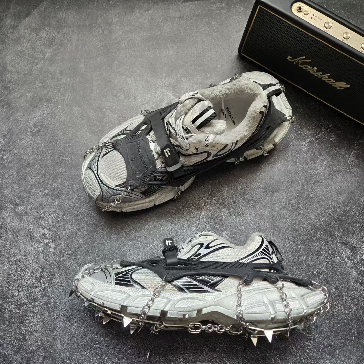 Balenciaga Balenciaga 3XL Ski Crampon Chain Fleece Dad Shoes Size US 9 / EU 42 - 4 Thumbnail