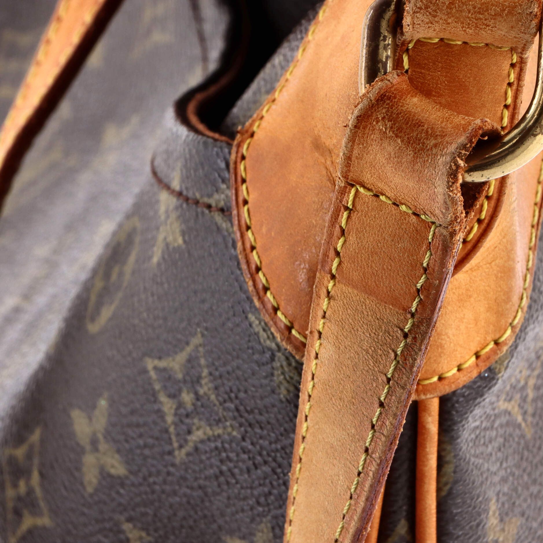 Louis Vuitton Odeon Handbag Size ONE SIZE - 8 Thumbnail
