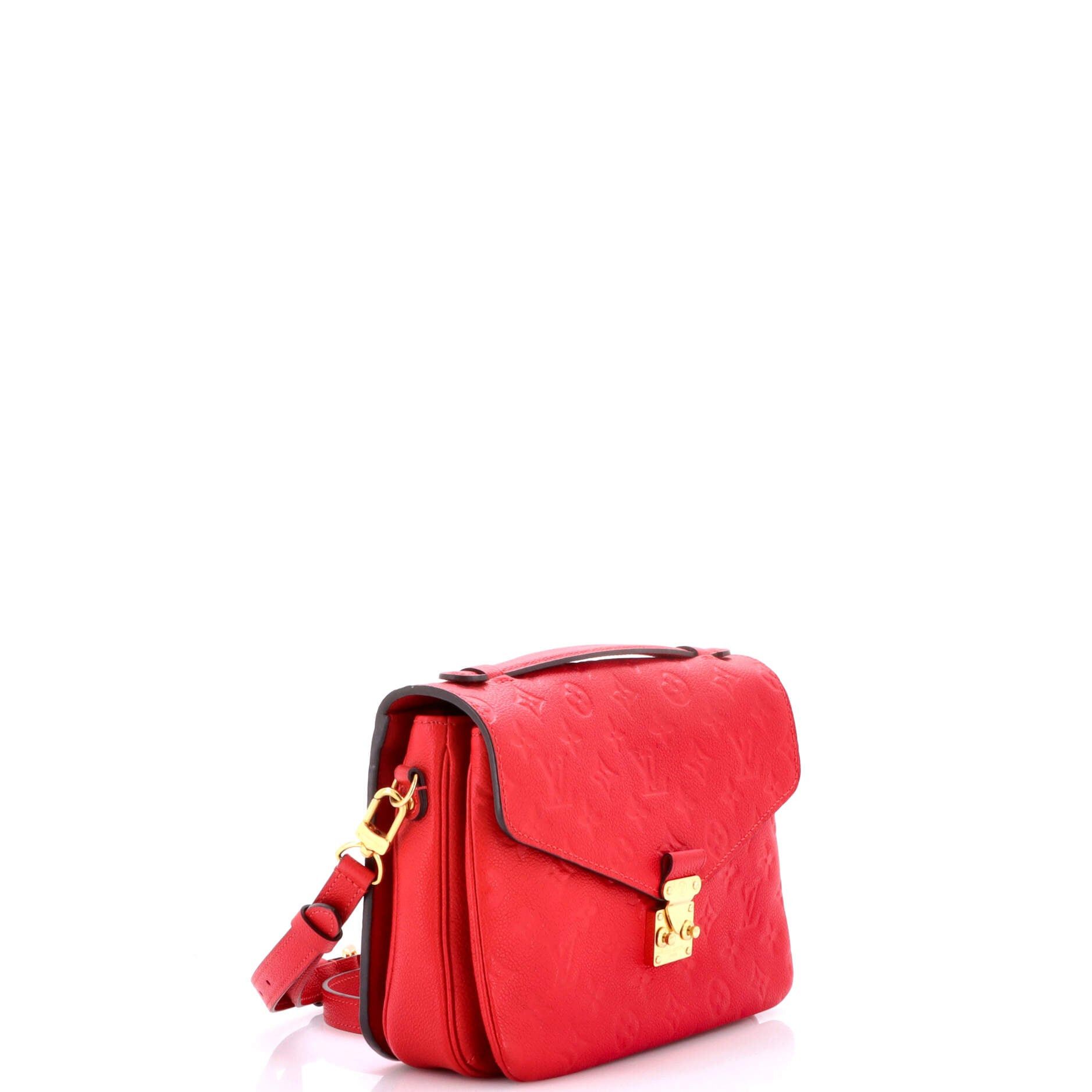 Louis Vuitton Pochette Metis Size ONE SIZE - 2 Thumbnail