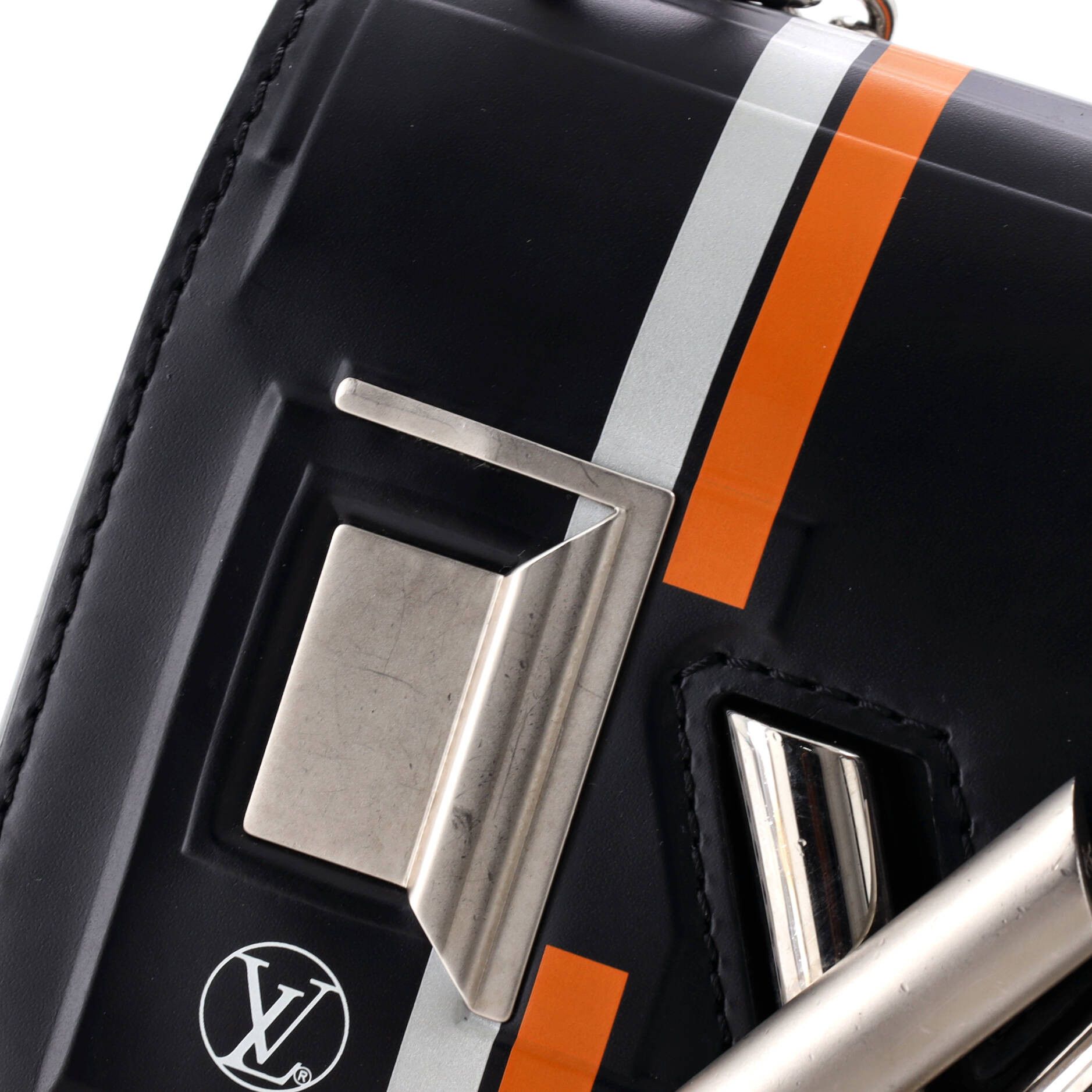 Louis Vuitton Twist Handbag Size ONE SIZE - 6 Thumbnail