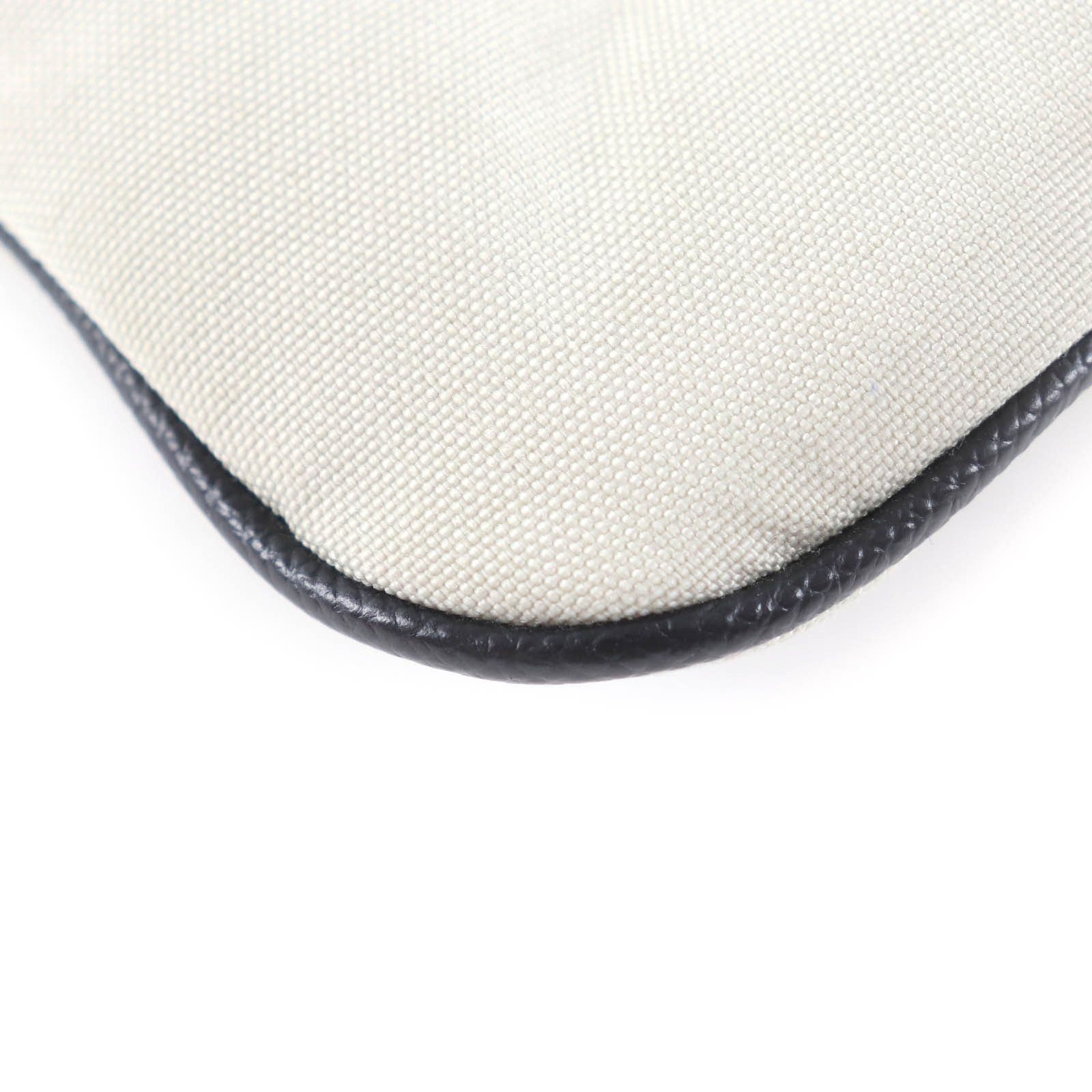 Maison Margiela Maison Margiela Maison Margiela 11 Glam Slam Sport Shoulder Bag Others Shoulder Bag SB2WG0008 DUTY FREE for USA Size ONE SIZE - 6 Thumbnail