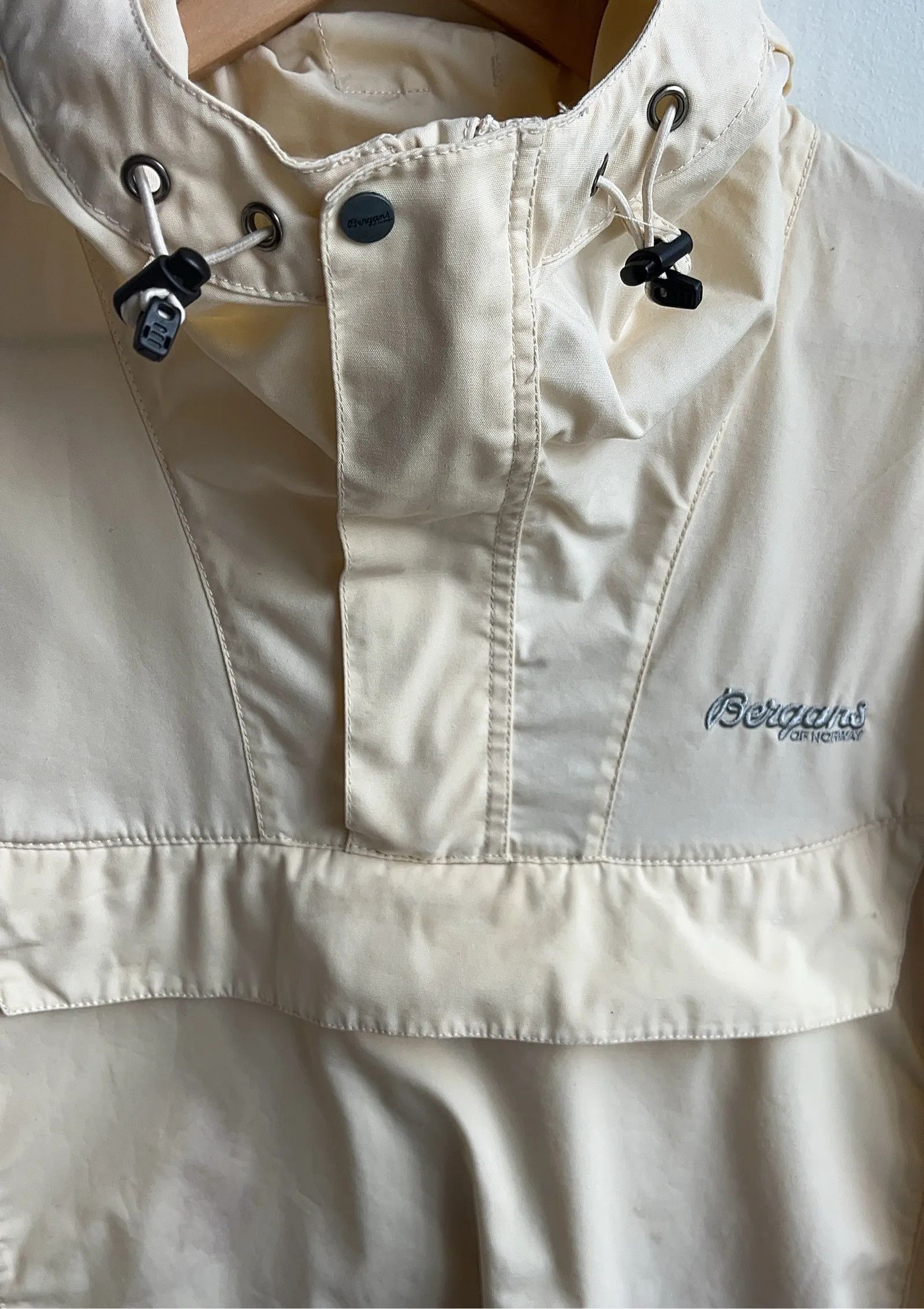 Bergans of Norway Bergans of Norway Jacket Size M / US 6-8 / IT 42-44 - 3 Thumbnail