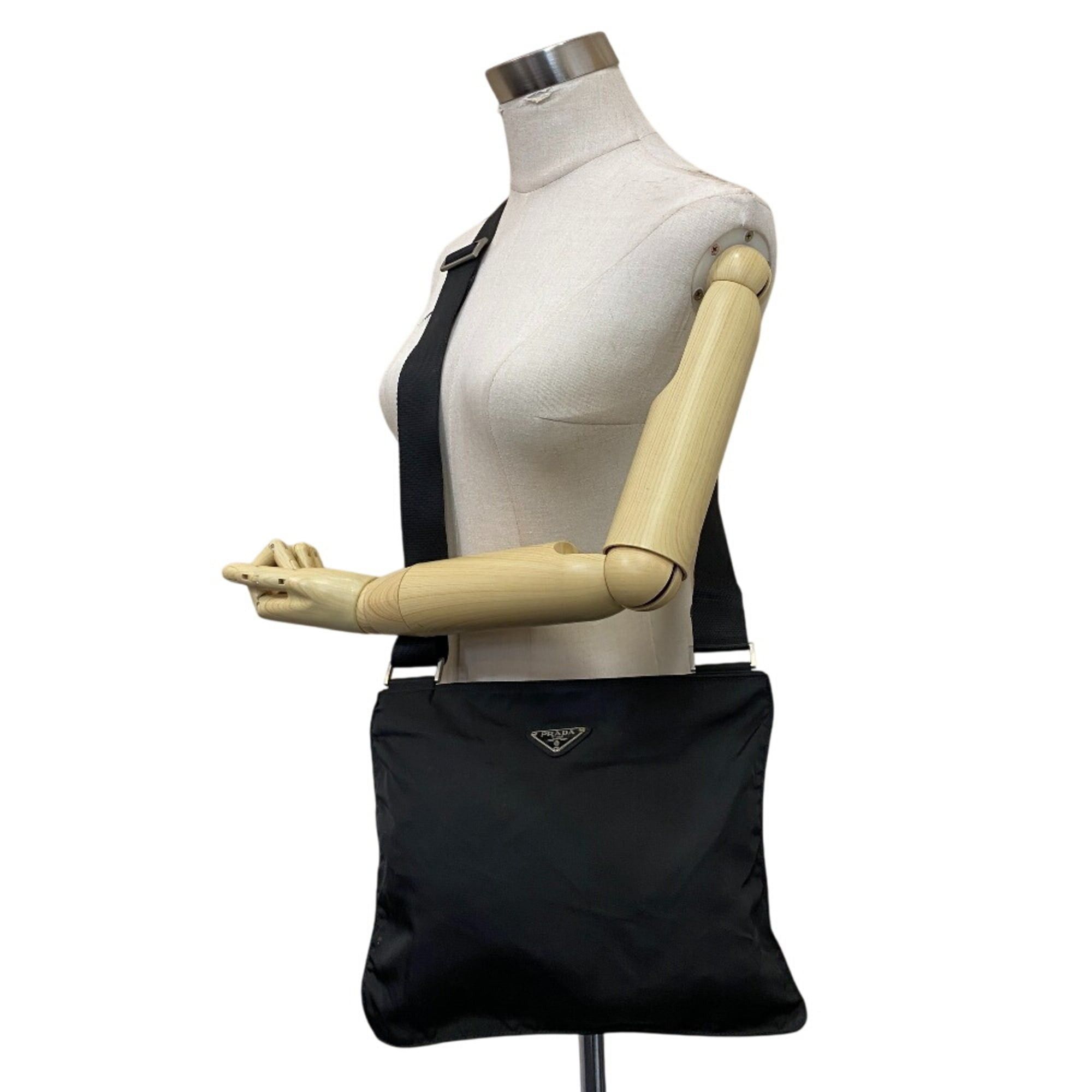 Prada Prada Sacoche Triangle Plate Shoulder Bag Black Size ONE SIZE - 10 Thumbnail