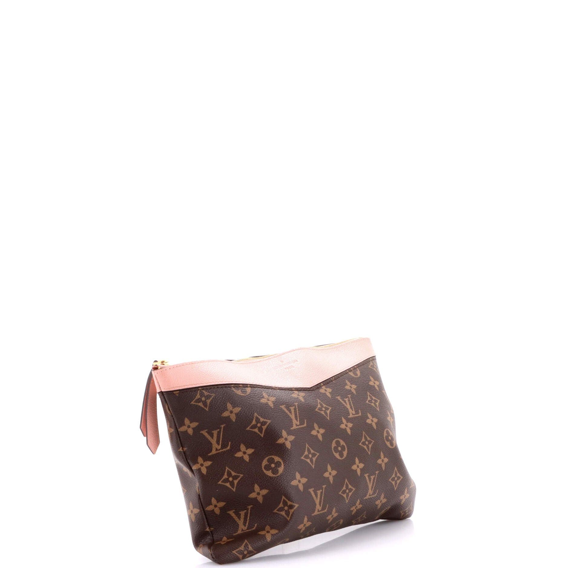 Louis Vuitton Daily Pouch Size ONE SIZE - 2 Thumbnail